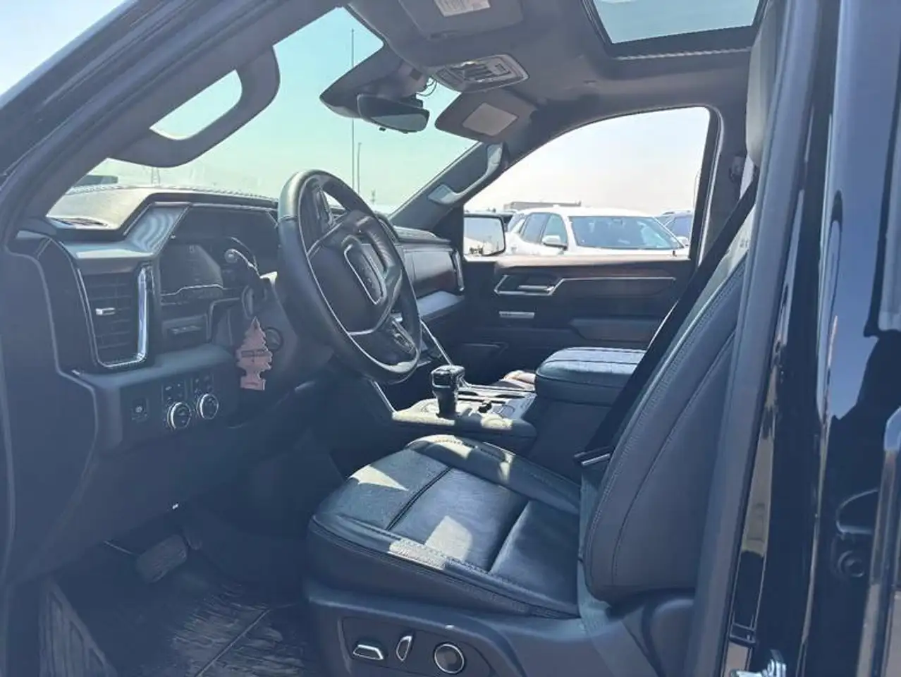 GMC Sierra 1500 снимка GMC Sierra 1500
