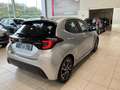 Toyota Yaris 1.5 VVT-i Hybrid Iconic e-CVT 5d 68kW Gris - thumbnail 6