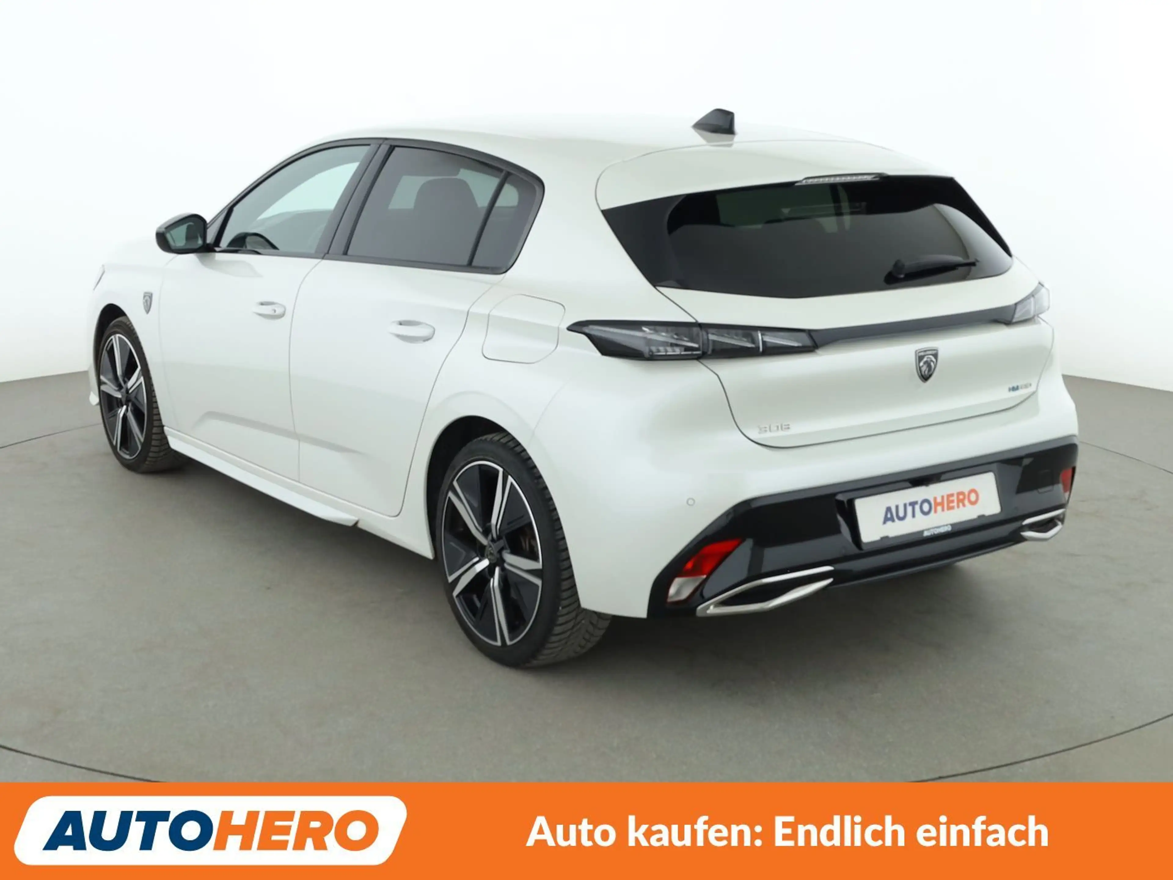 Peugeot 308 1.6 Hybrid GT Aut*NAVI*LED*ACC*CAM*PDC*SHZ* — photo 4
