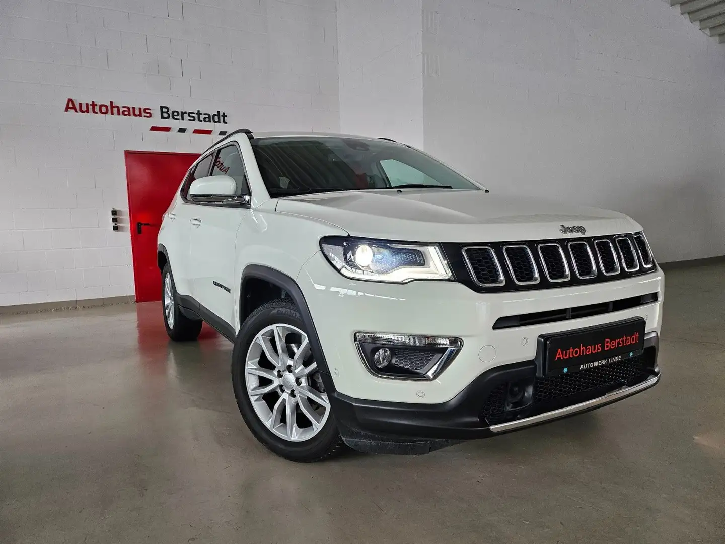 Jeep Compass Limited Bi-Xenon*Navi*Kamera*Leder*18Alu Weiß - 1