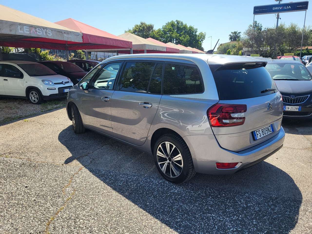 Citroen Grand C4 Picasso 2.0 bluehdi Shine. full full  autom.  7 POSTI