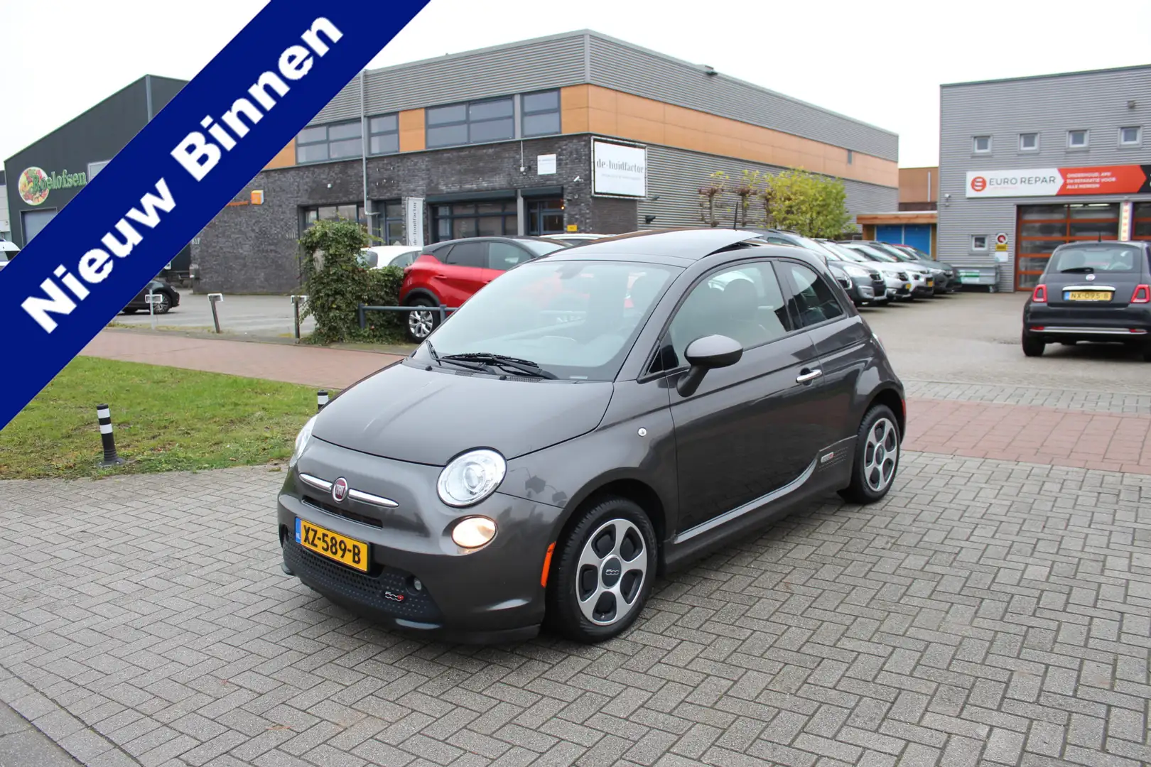 Fiat 500e 24kwh Clima-Cruise-Navi-Schuifdak Grijs - 1