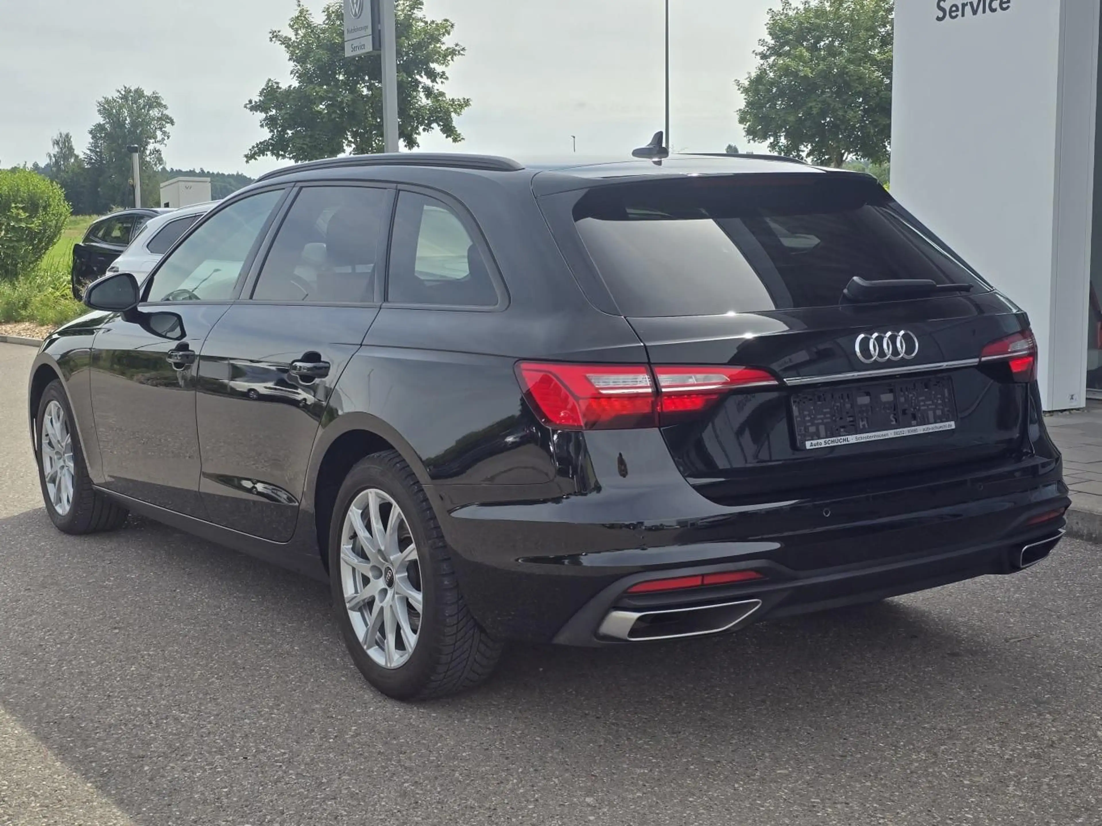 Audi A4 Avant 35 2.0 TFSI S-tronic AHK+17"+NAVI+LED+D — photo 3