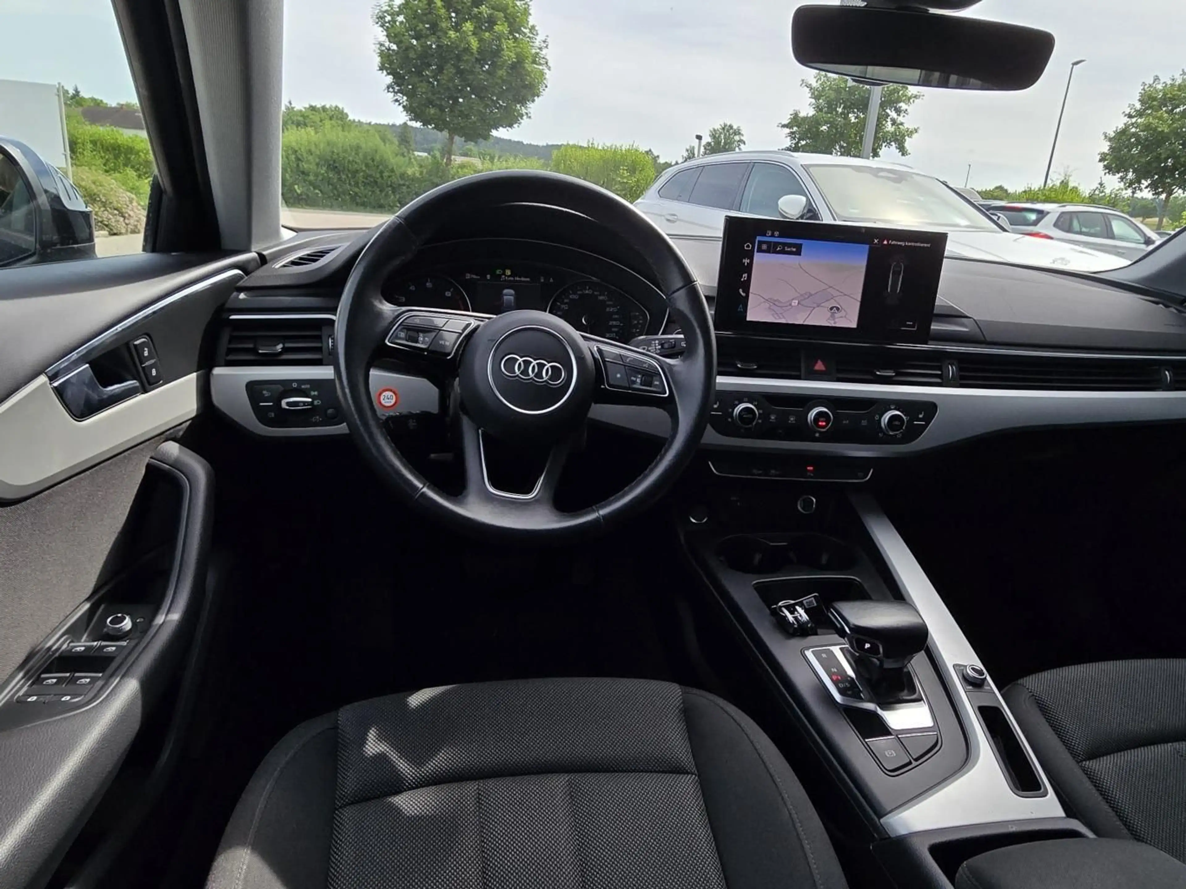Audi A4 Avant 35 2.0 TFSI S-tronic AHK+17"+NAVI+LED+D — photo 8