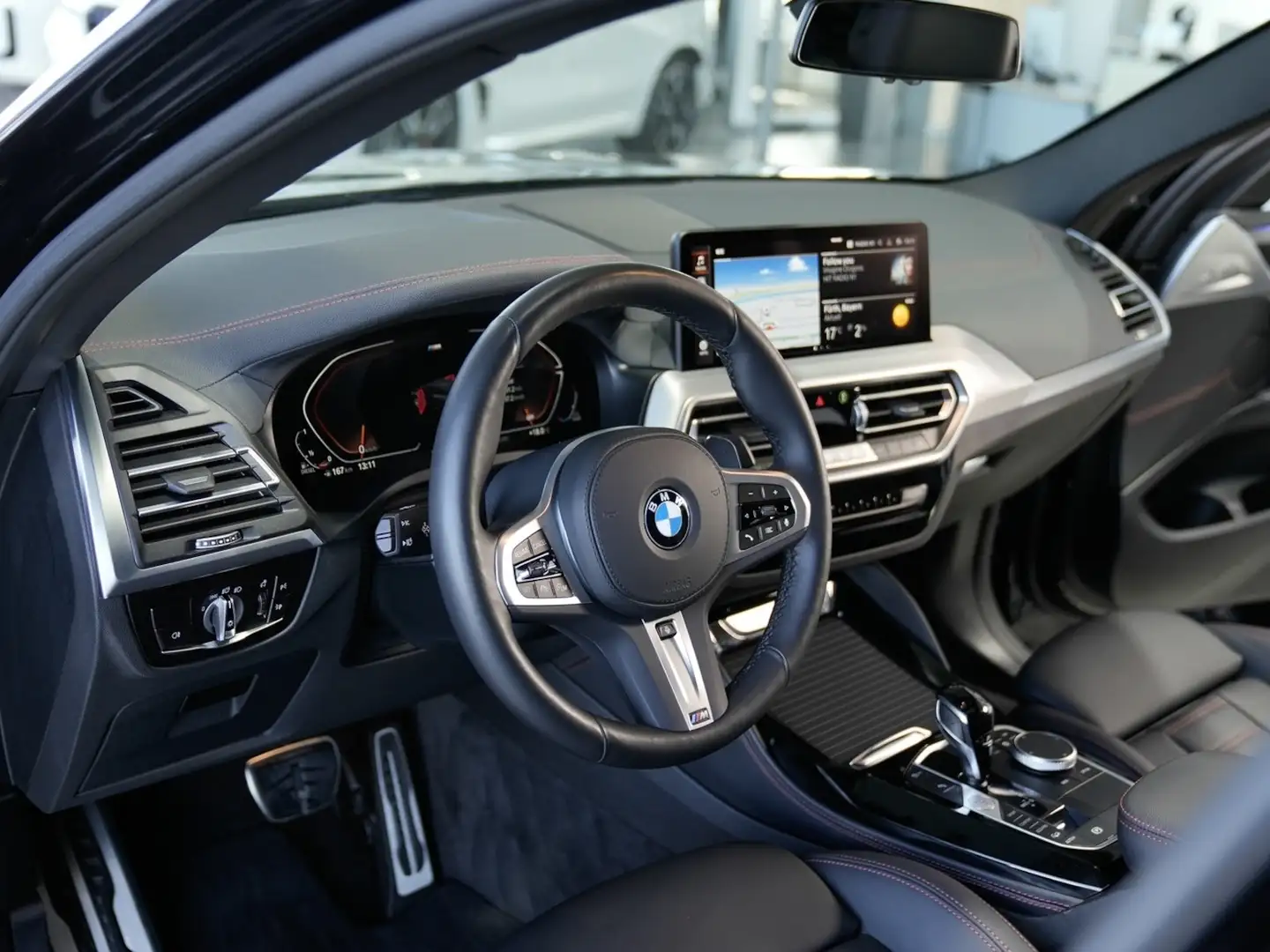 BMW X4 xDrive 30d M Sport 20LM Panorama AHK Standh. Noir - 2