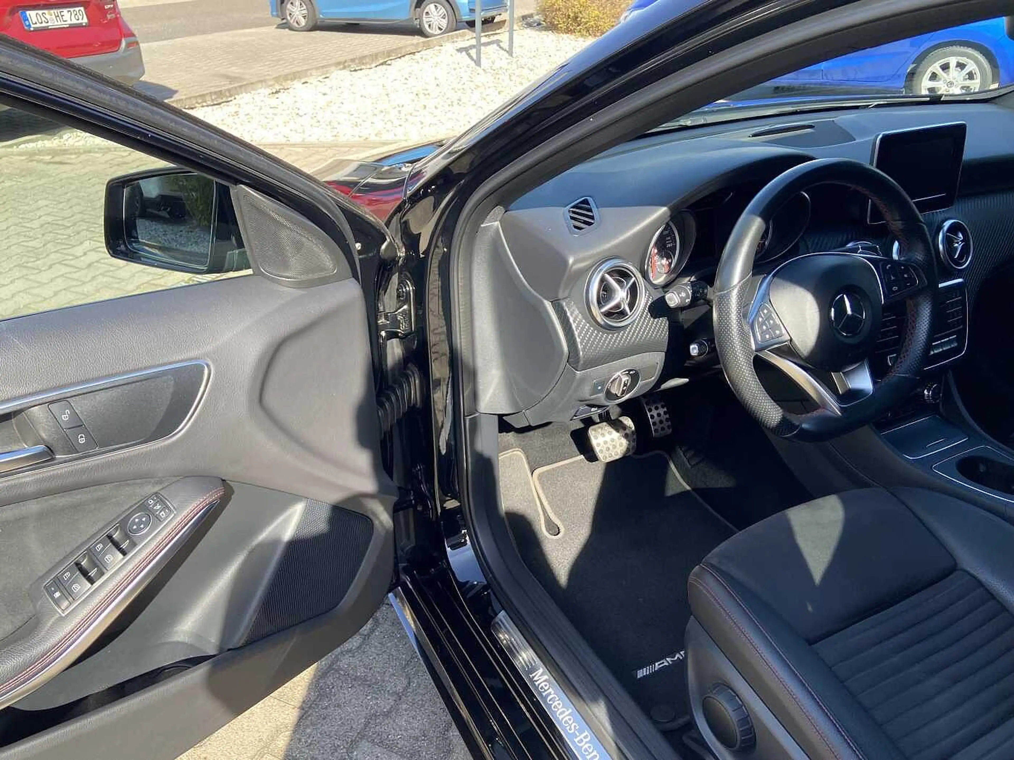Mercedes-Benz A 200 7G-DCT AMG Line inkl. Winterräder — photo 7