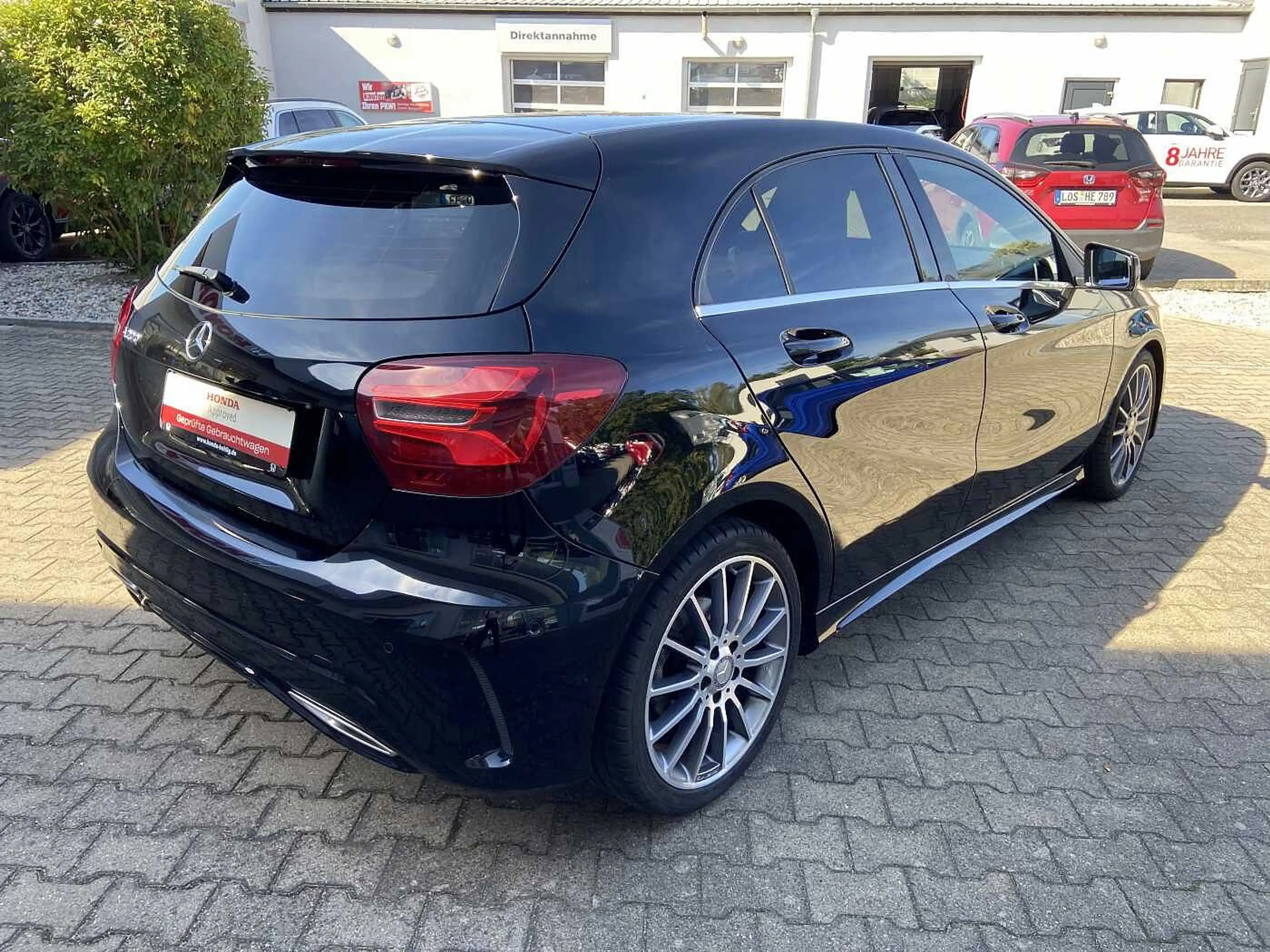 Mercedes-Benz A 200 7G-DCT AMG Line inkl. Winterräder — photo 3