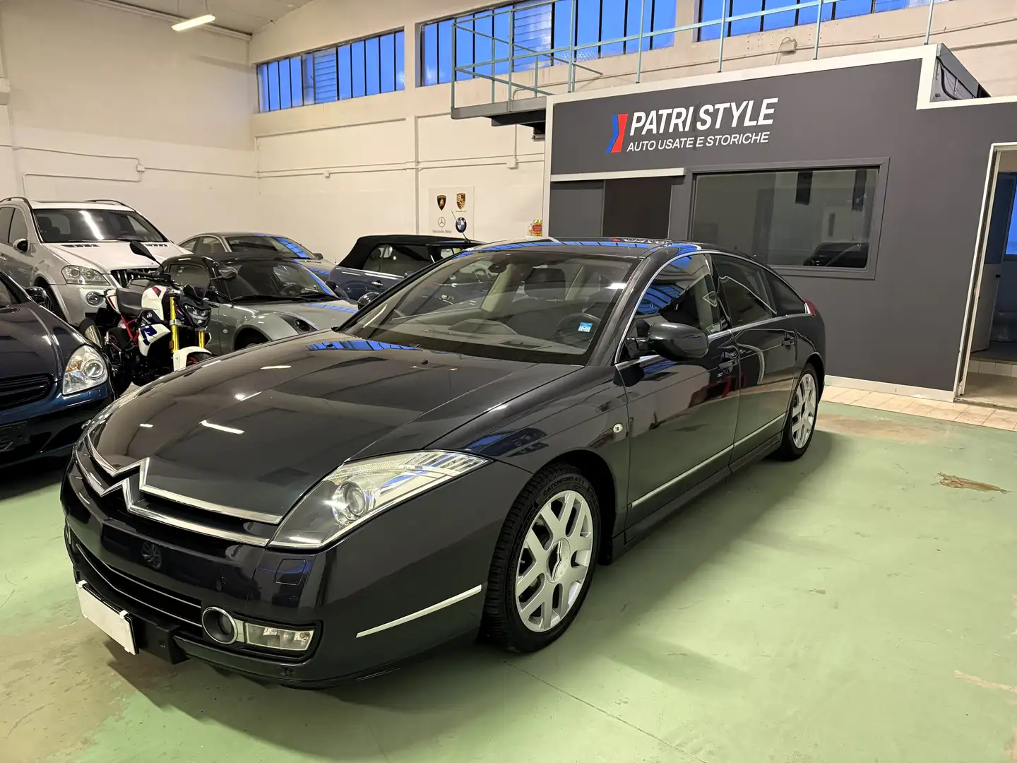 Citroen C6 C6 3.0 hdi V6 biturbo Exclusiv PEIIE NAVI AUTOM Gris - 1