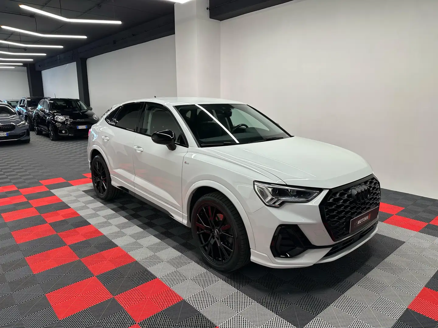 Audi Q3 Sportback 35 2.0 tdi S line s-tronic Blanc - 2