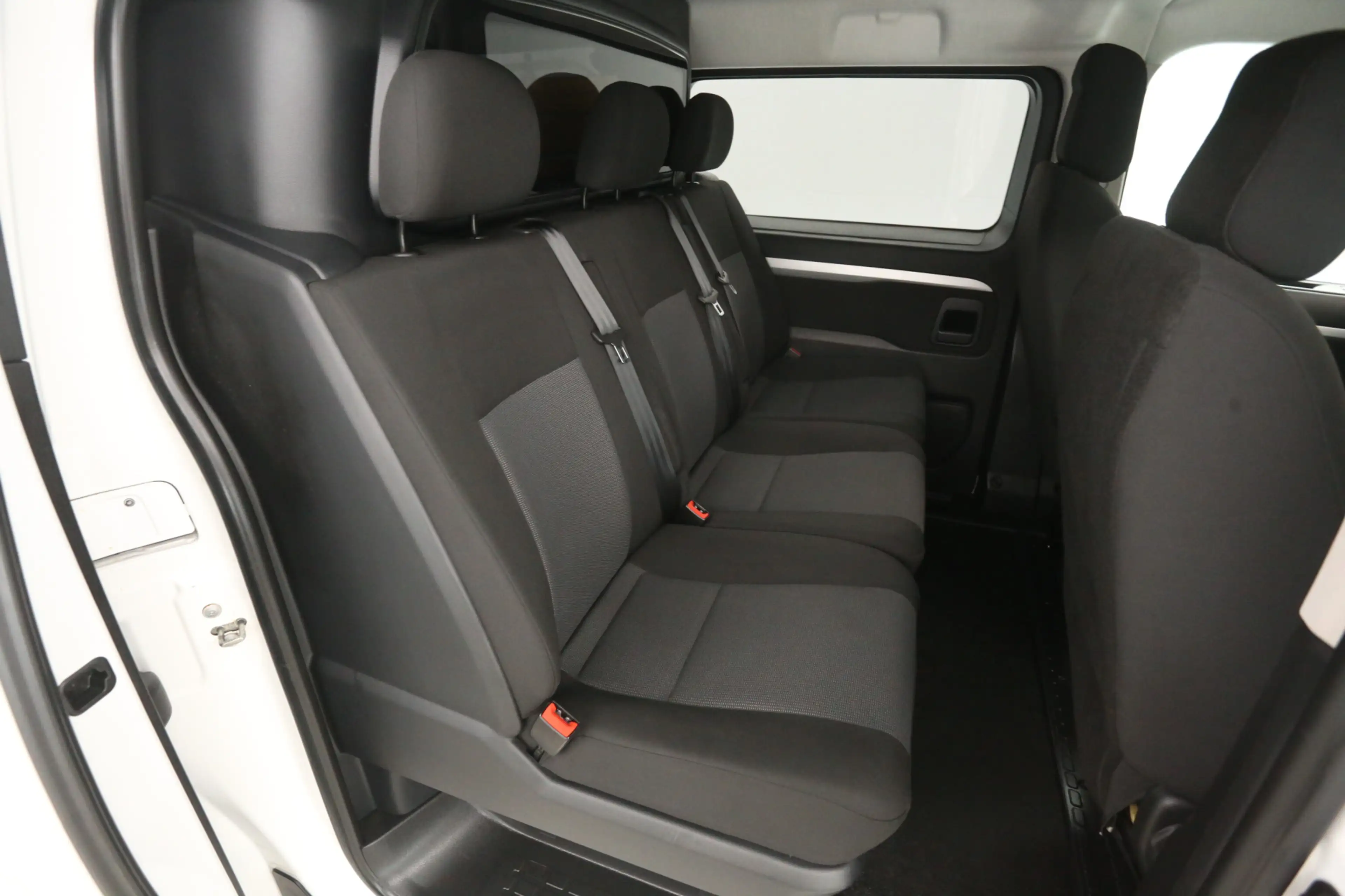 Peugeot Expert 2.0 BlueHDI Long Premium L3H1 | Dubbele Cabine | A — photo 12