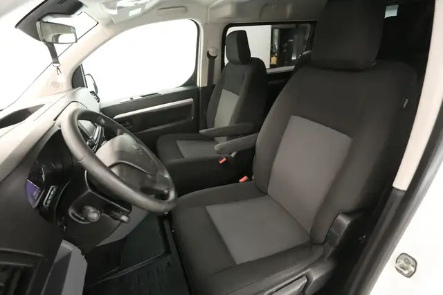 Peugeot Expert view 10