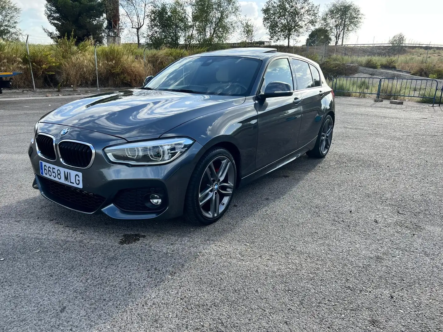 BMW 120 120dA xDrive (4.75) - 2