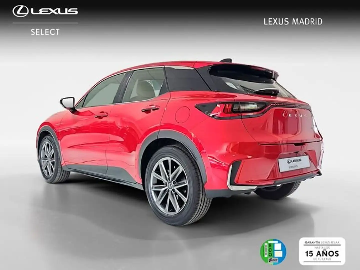 Lexus LBX 1.5 136cv HEV Elegant Rojo - 2