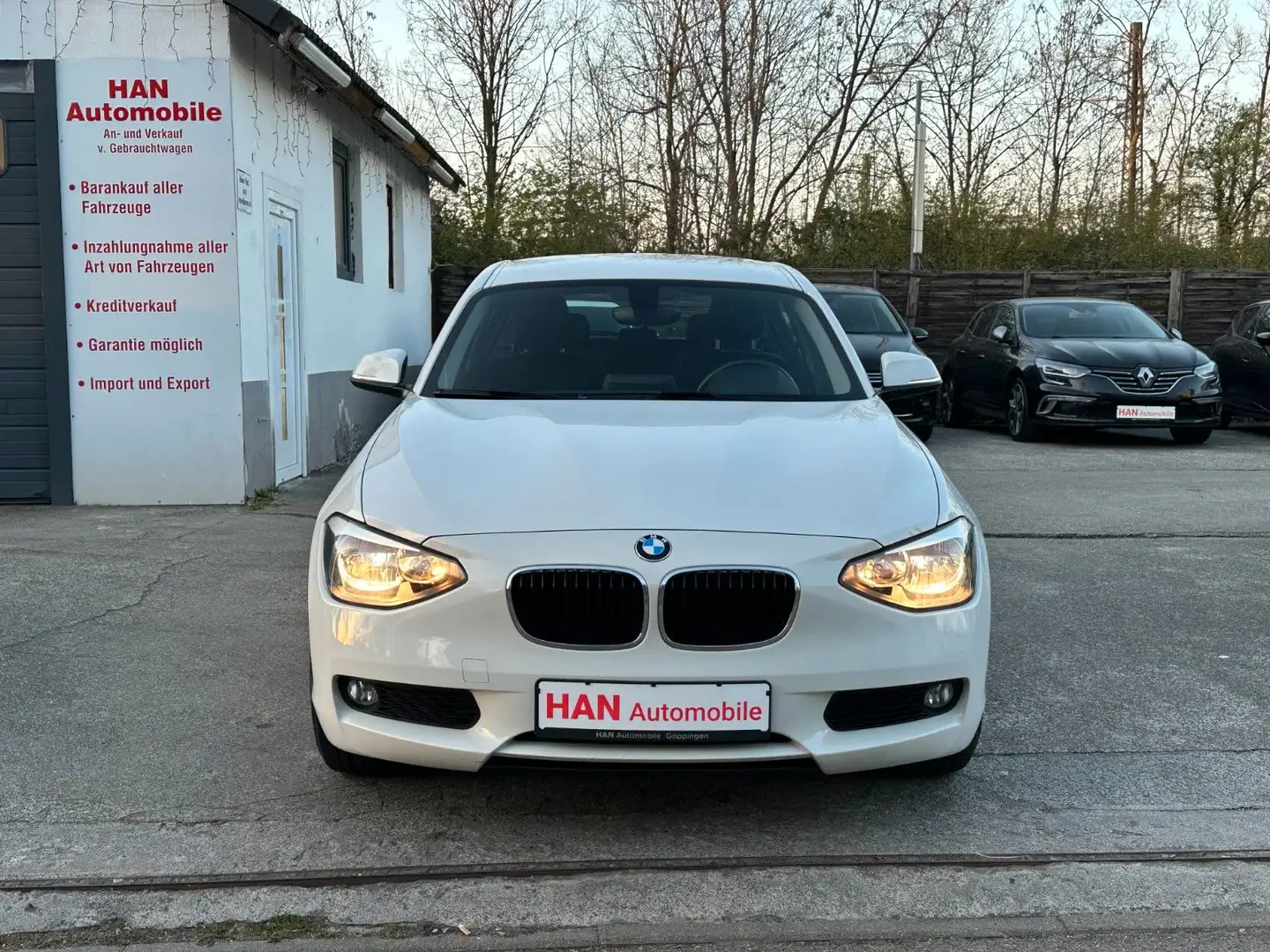 BMW 116 Lim. 5-trg. 116 i /SHZ/Temp./PDC/AHK Білий - 1