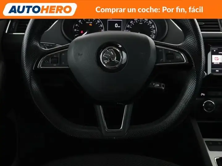 Škoda Octavia 1.6 TDI CR Ambition 2016, foto 23