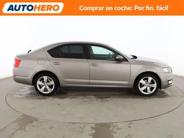 Škoda Octavia 1.6 TDI CR Ambition 2016, foto 7