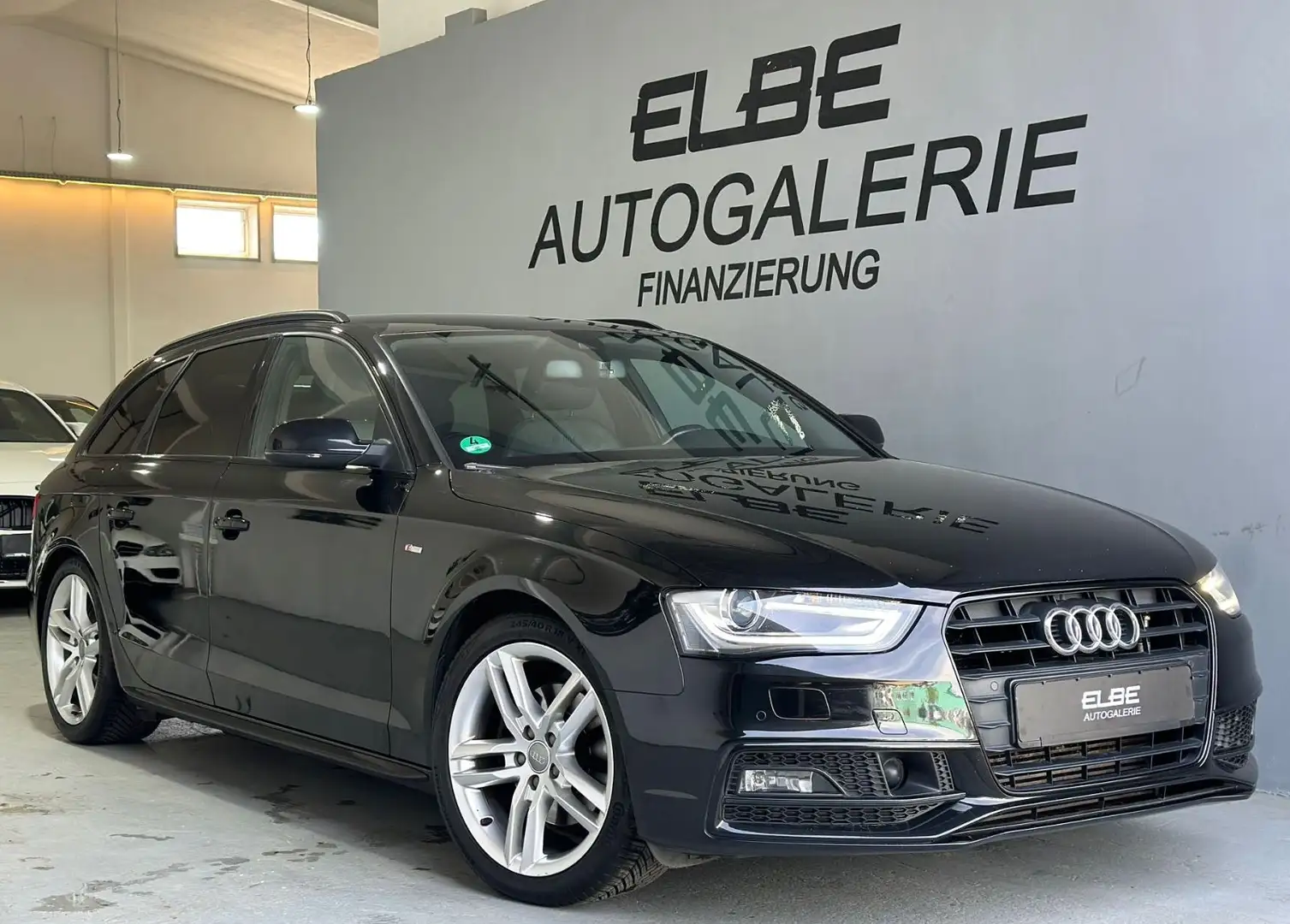 Audi A4 Avant 1.8 TFSI Multitronic S-LINE Sportpaket Schwarz - 1