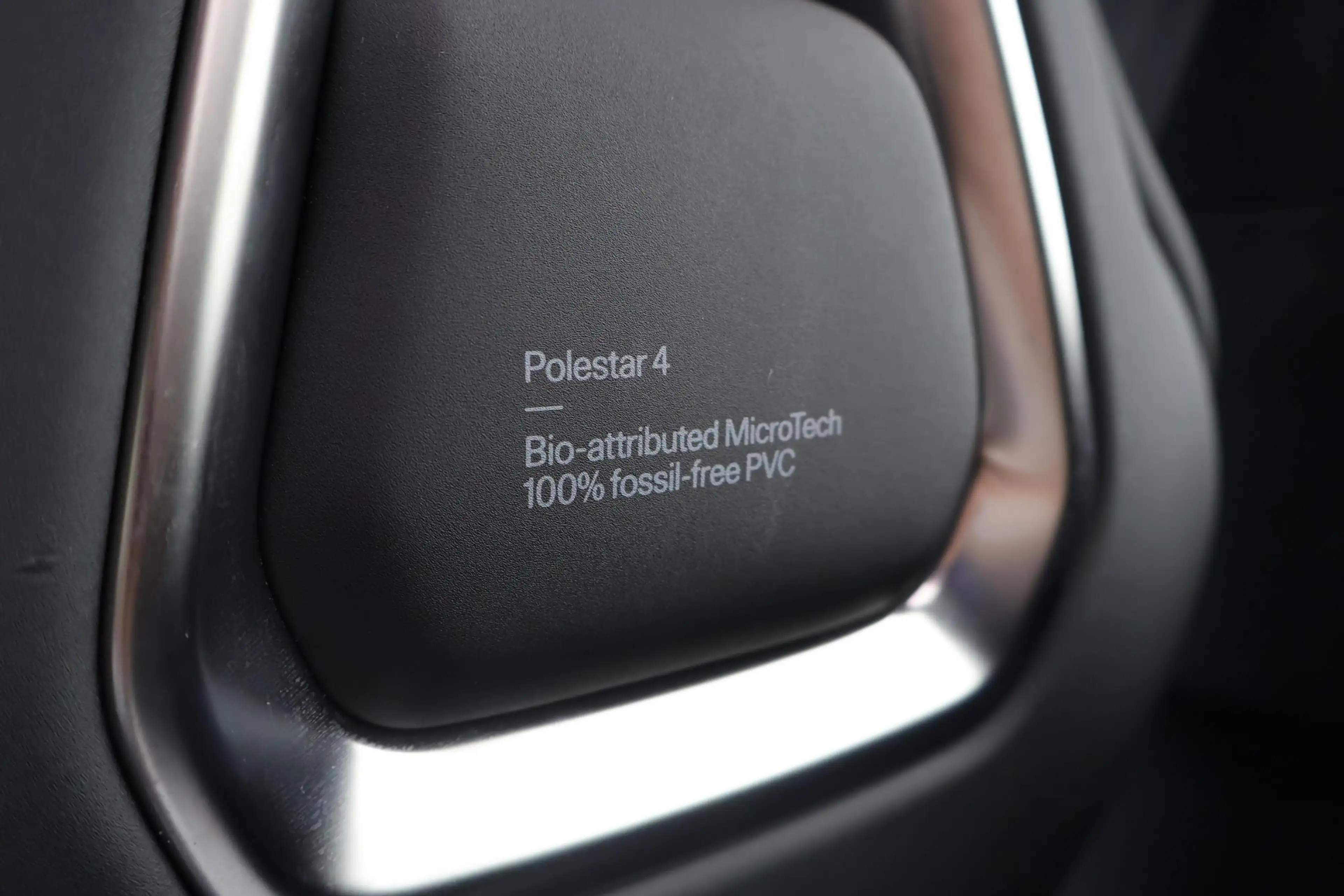 Polestar 4 Long Range Single Motor Prime 100 kWh | Panorama d — photo 9