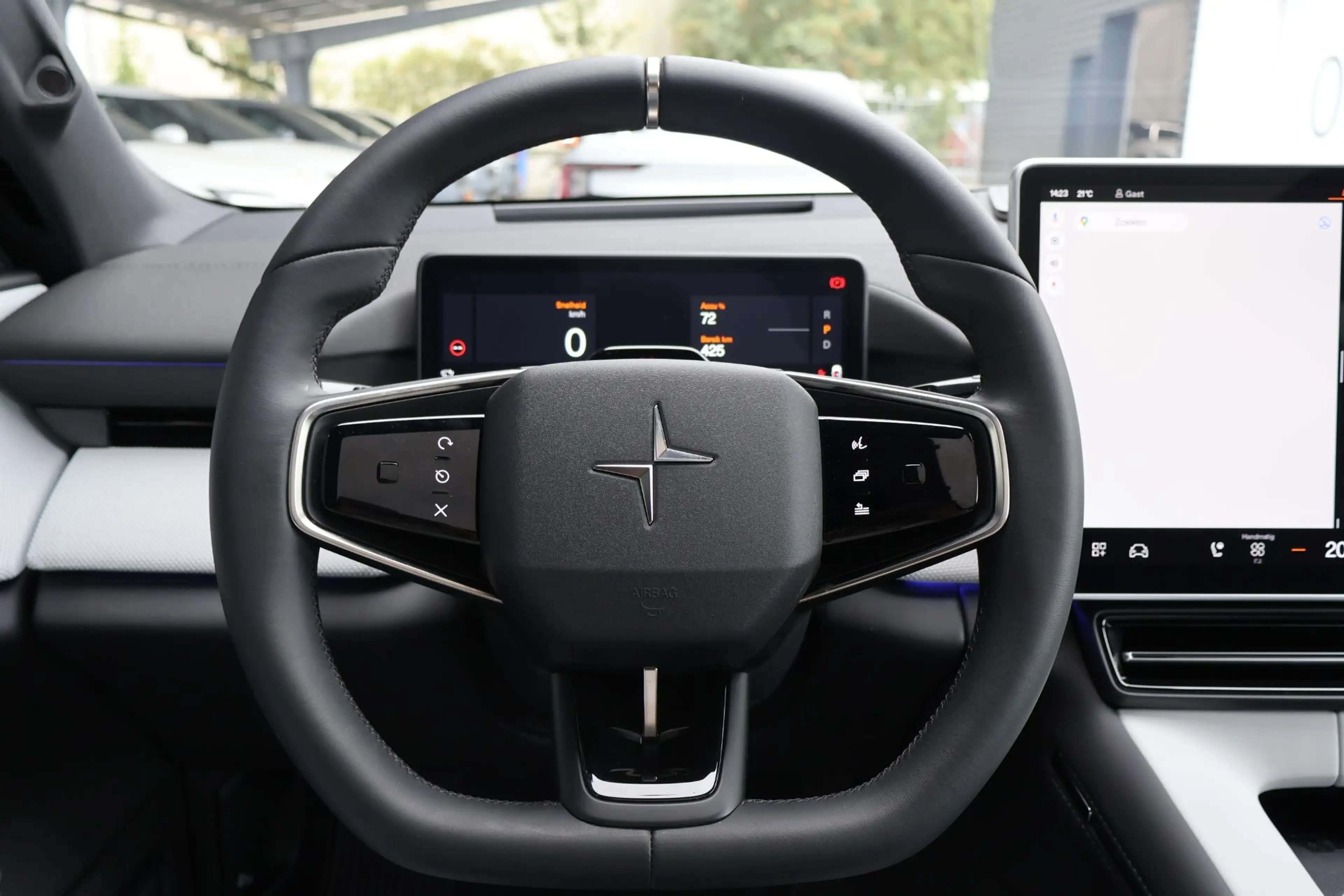 Polestar 4 Long Range Single Motor Prime 100 kWh | Panorama d — photo 12