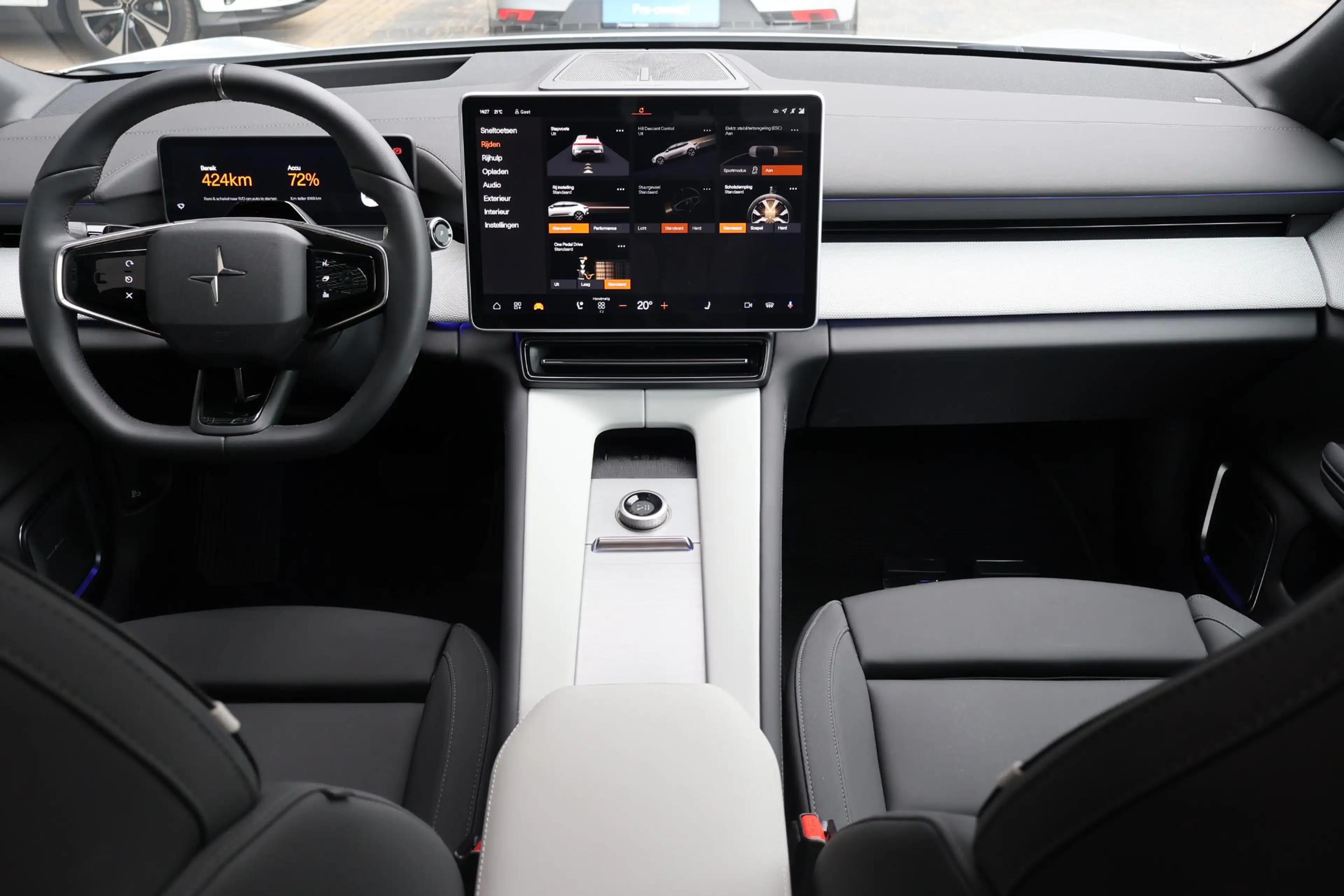 Polestar 4 Long Range Single Motor Prime 100 kWh | Panorama d — photo 7