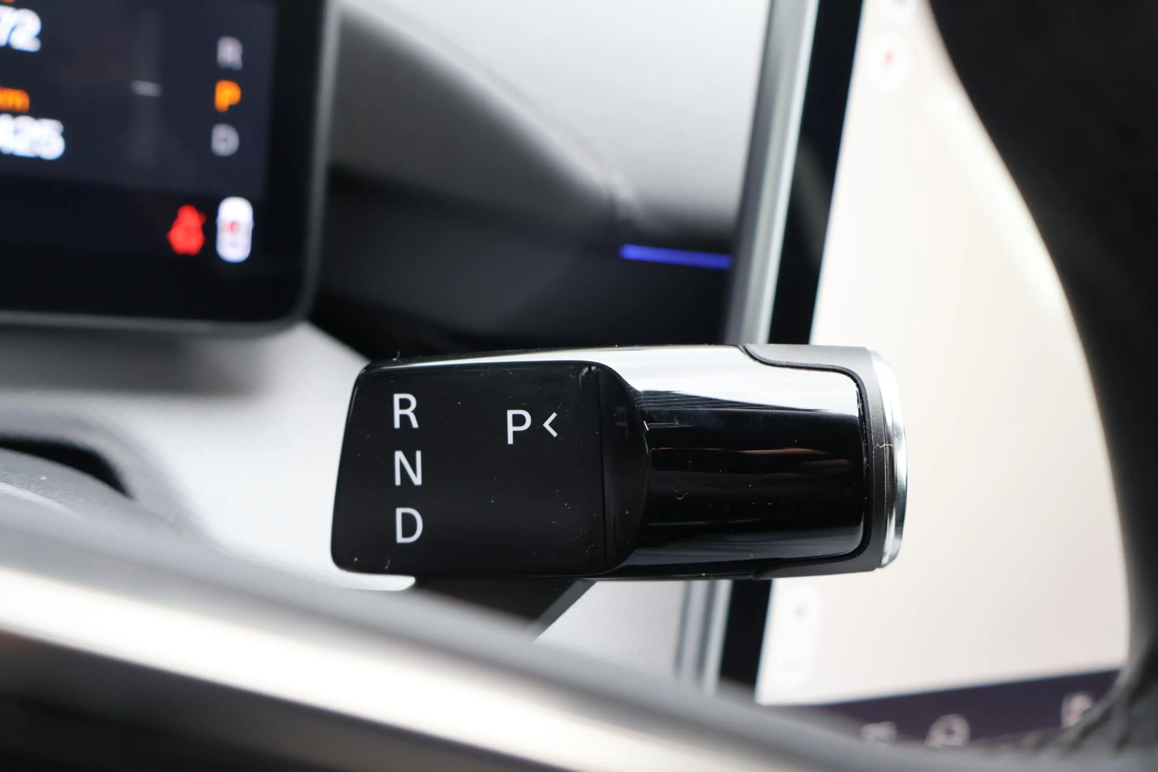Polestar 4 Long Range Single Motor Prime 100 kWh | Panorama d — photo 14