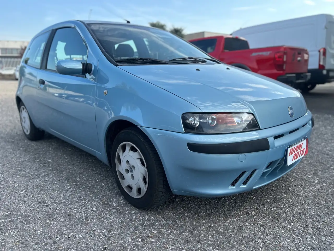 Fiat Punto 1.2i cat 3 porte, foto 3