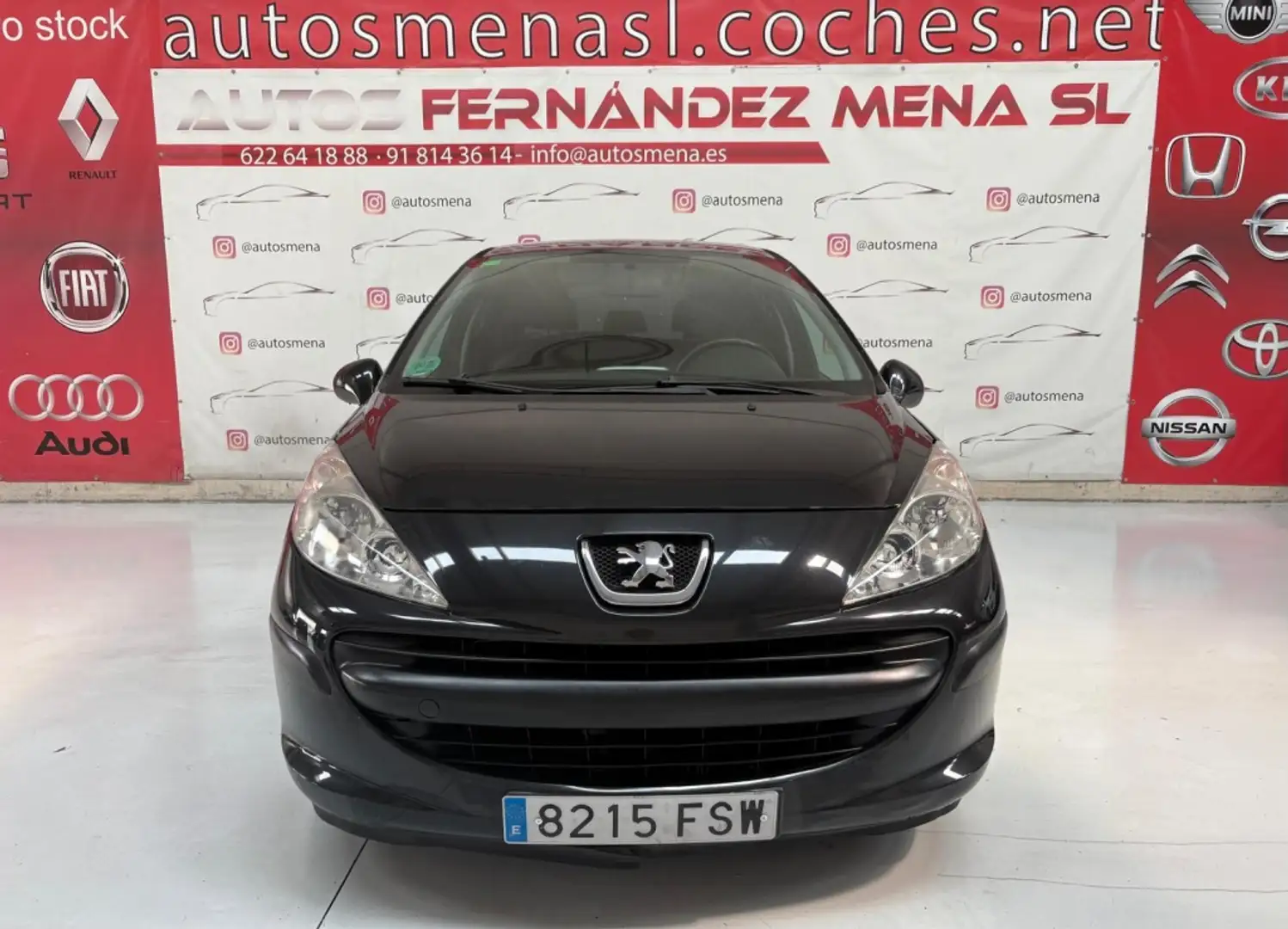 Peugeot 207 1.4i 16v XS Schwarz - 2