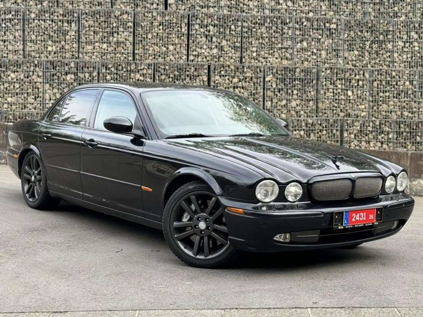 Jaguar XJR 4.2i V8 32v S/C Noir - 2