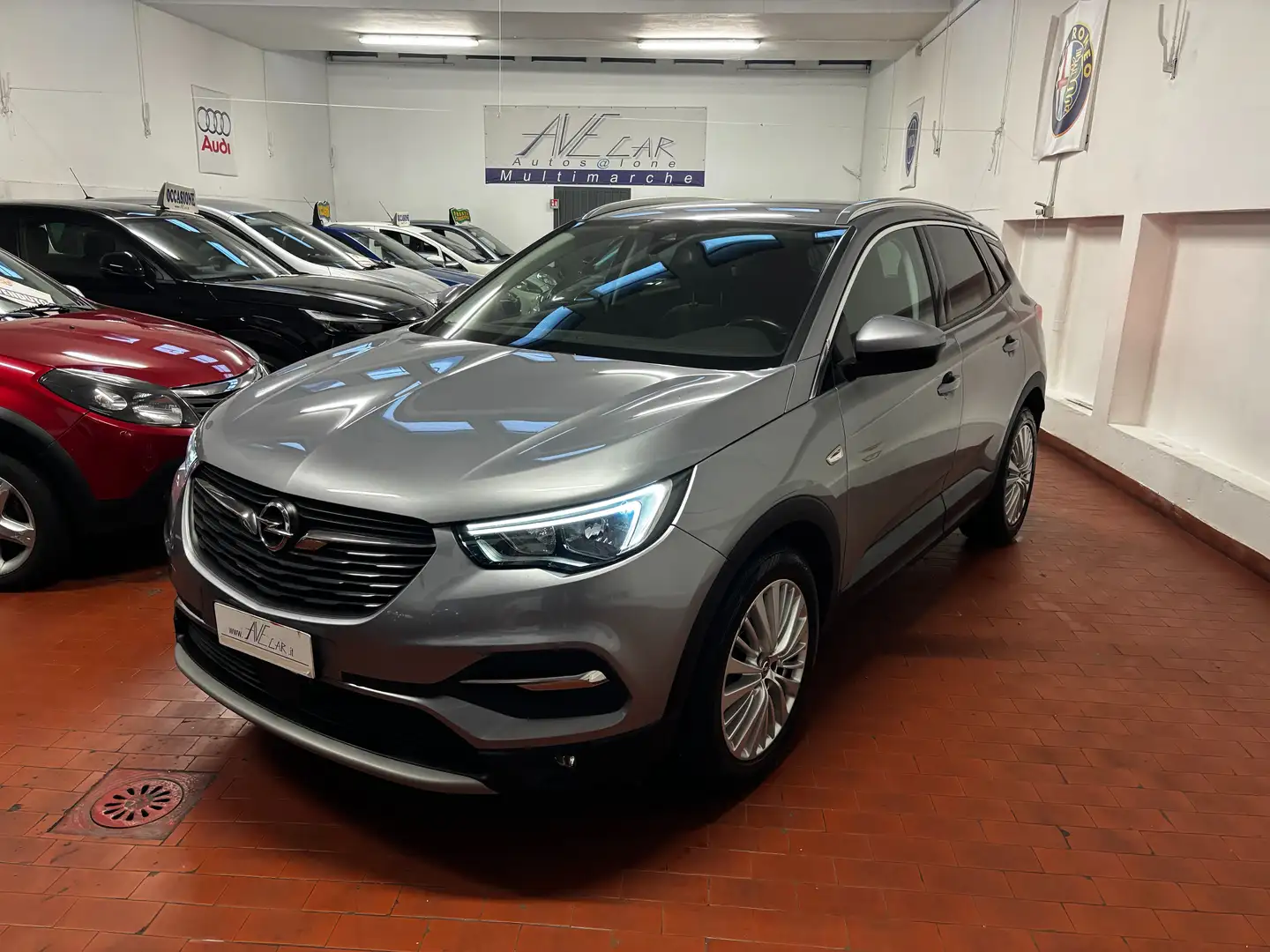Opel Grandland X 1.2 Ultimate 1 PROPRIETARIA ADATTA A NEOPATENTATI Argent - 1