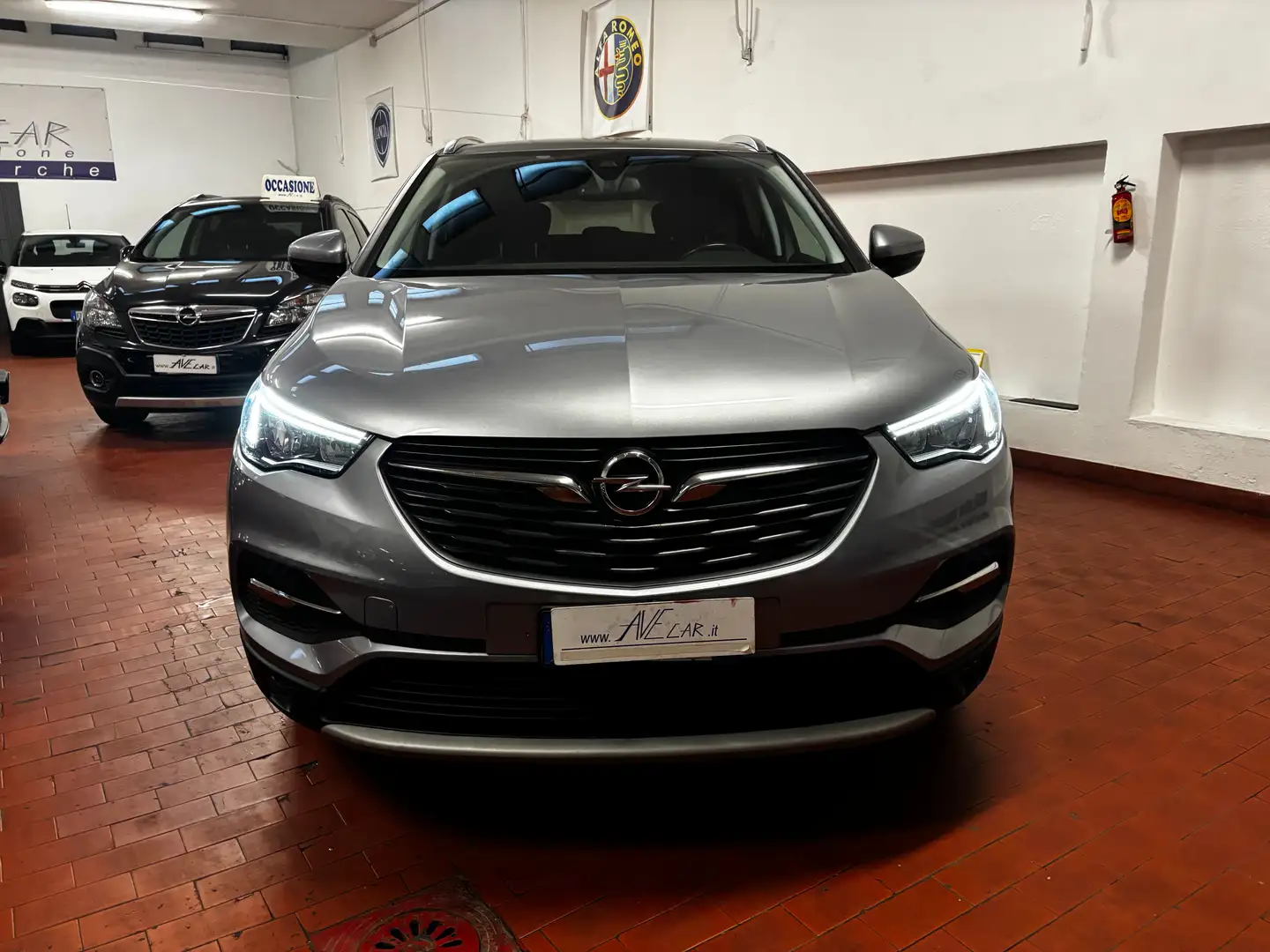 Opel Grandland X 1.2 Ultimate 1 PROPRIETARIA ADATTA A NEOPATENTATI Argent - 2