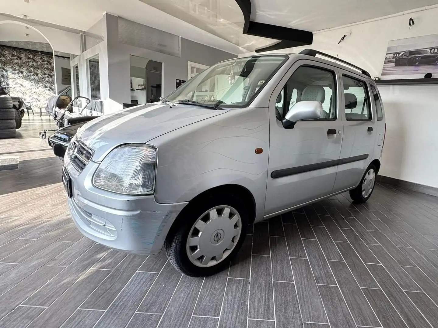 Opel Agila Agila I 2000 1.0 12v Argento - 1