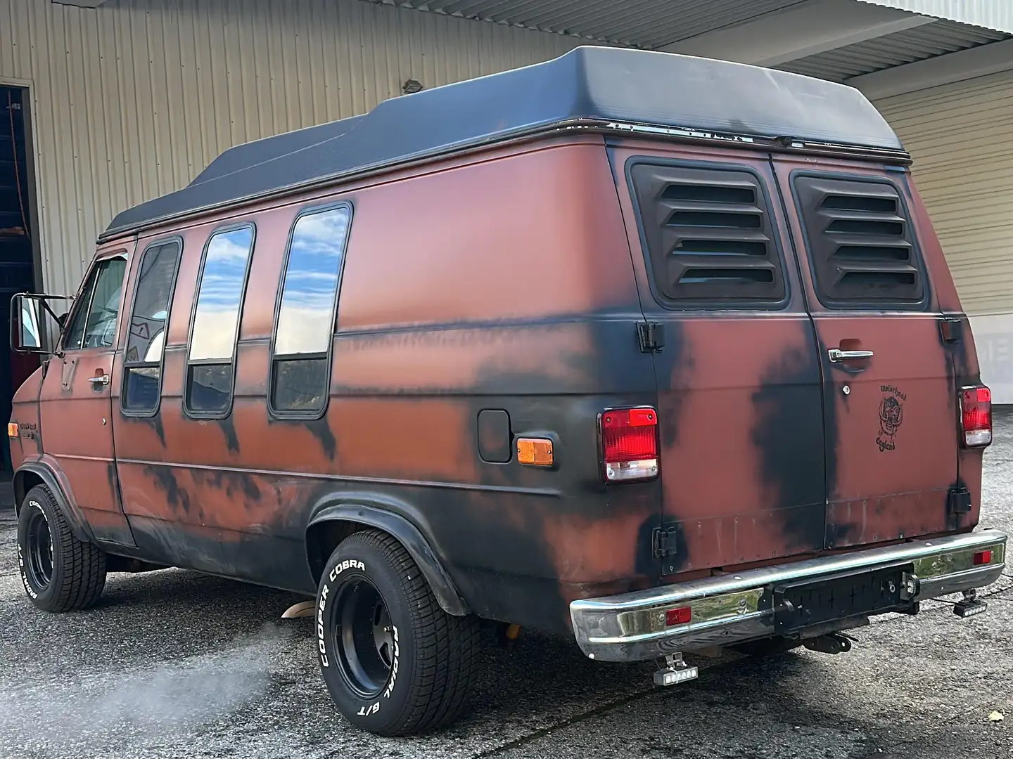 Chevrolet Chevy Van Chevrolet G20 5,7l V8 Brown - 2