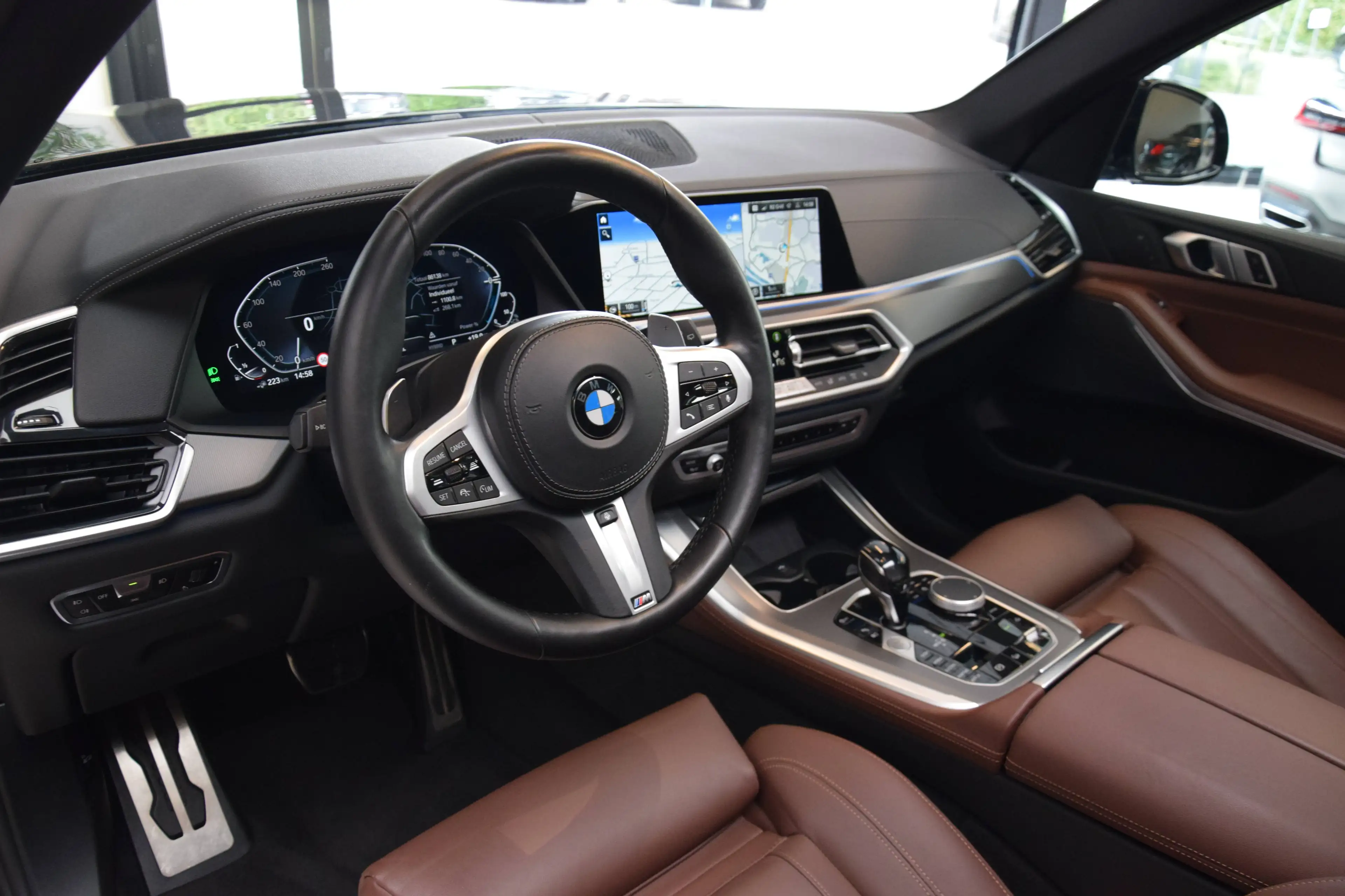 BMW X5 3.0A xDrive45e M-Sport Night Edition 08/2021 — photo 2