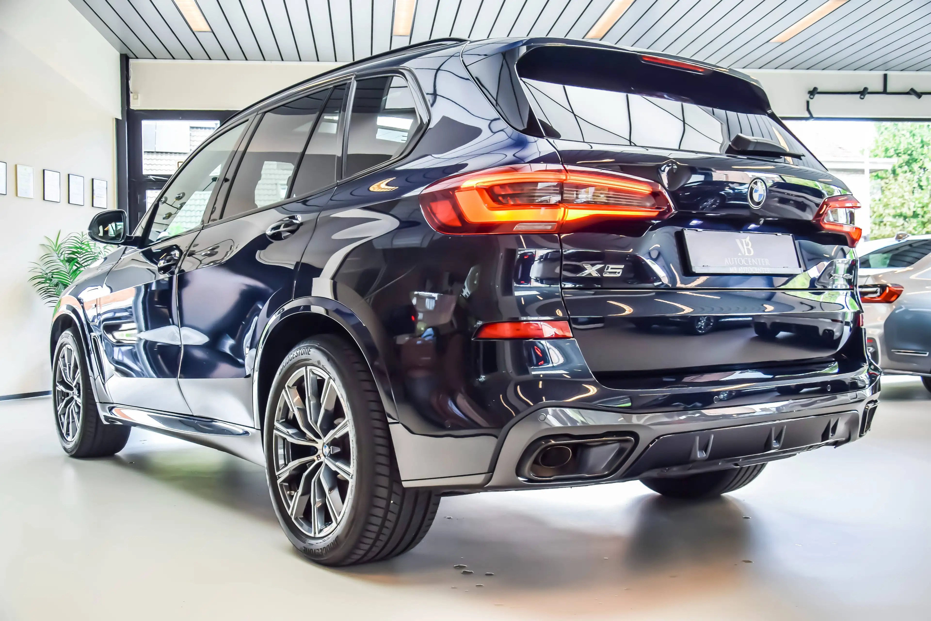 BMW X5 3.0A xDrive45e M-Sport Night Edition 08/2021 — photo 15