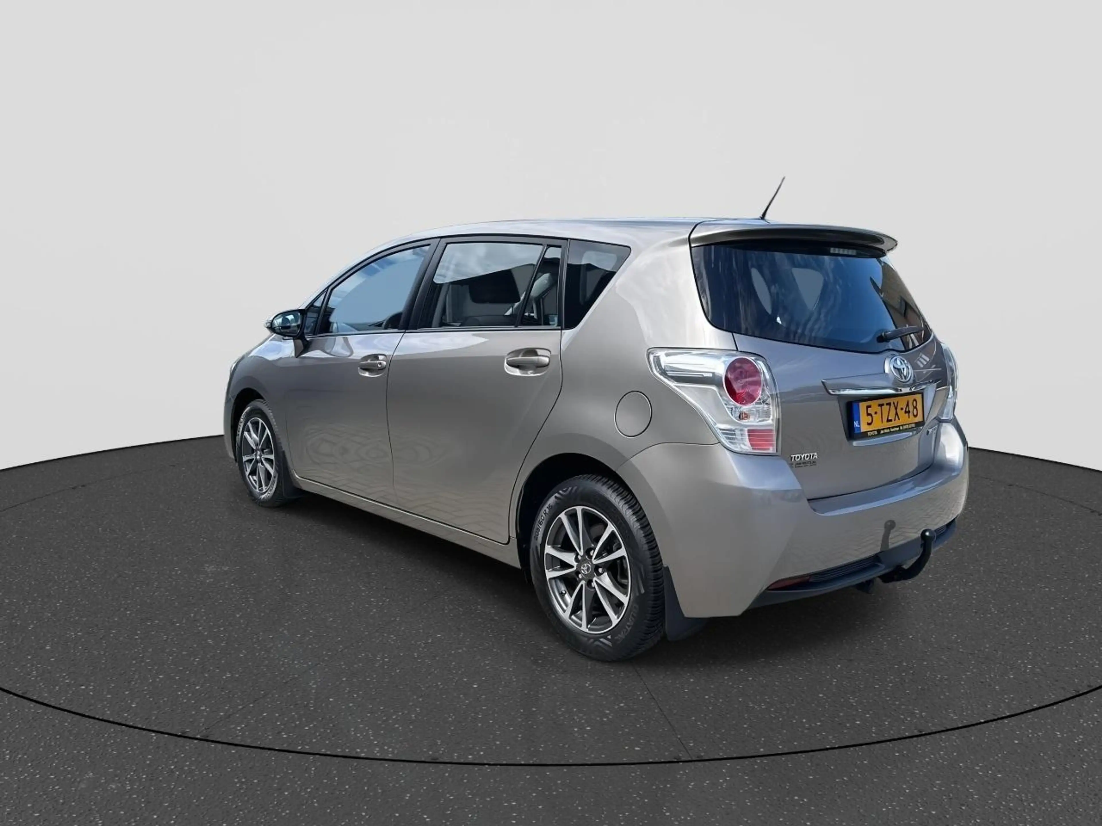 Toyota Verso 1.8 VVT-i Aspiration | Rijklaar | Automaat | Trekh — photo 6