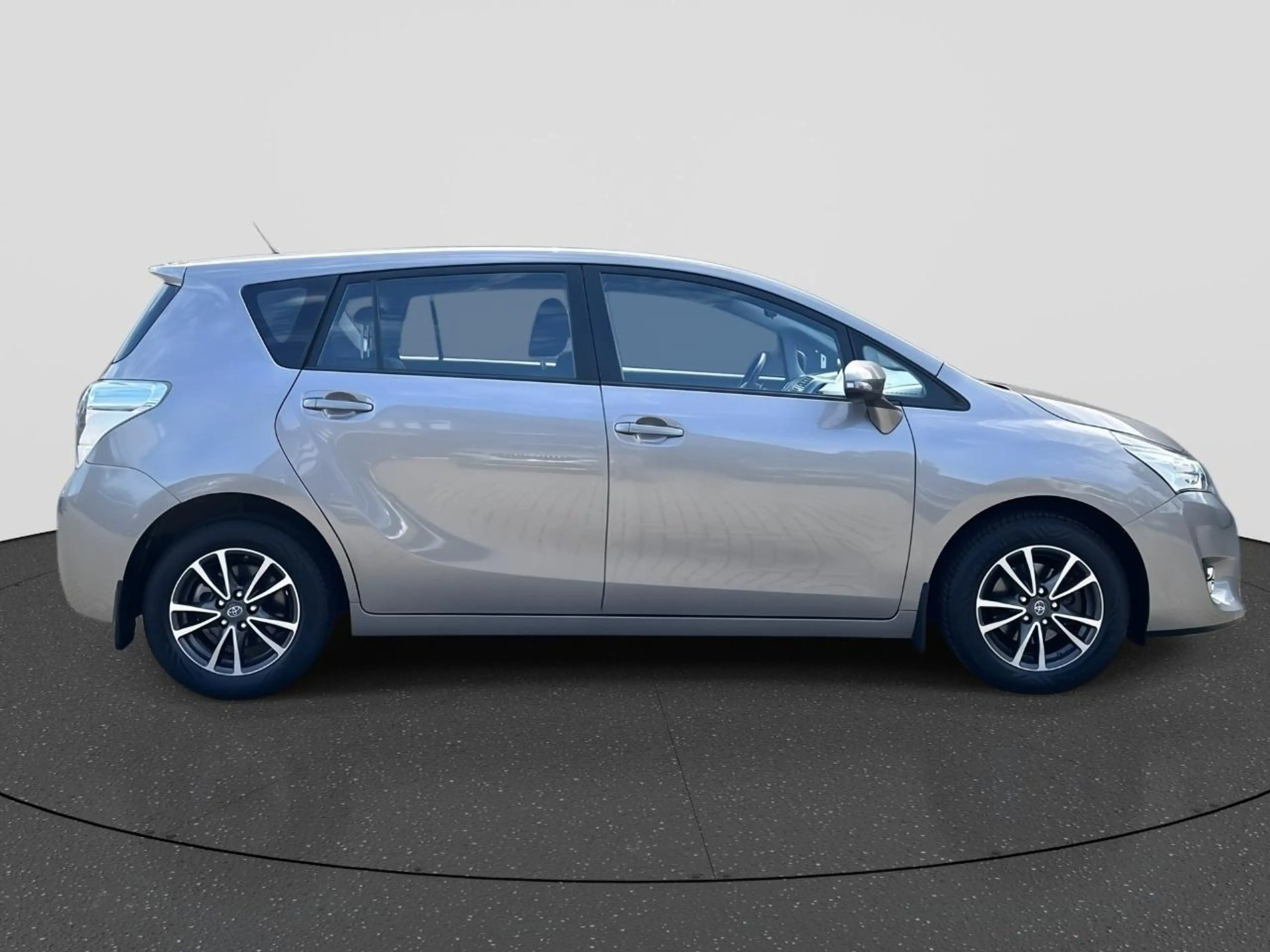 Toyota Verso 1.8 VVT-i Aspiration | Rijklaar | Automaat | Trekh — photo 4