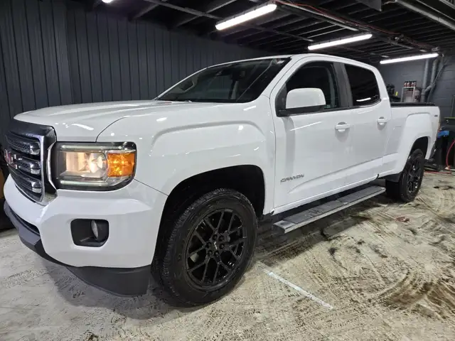 GMC Canyon 2019 — photo 3