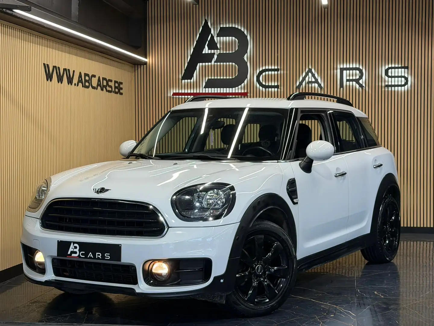 MINI Cooper Countryman ONE 1.5i * GARANTIE 12 MOIS * 1ER PROPRIETAIRE * Blanc - 1