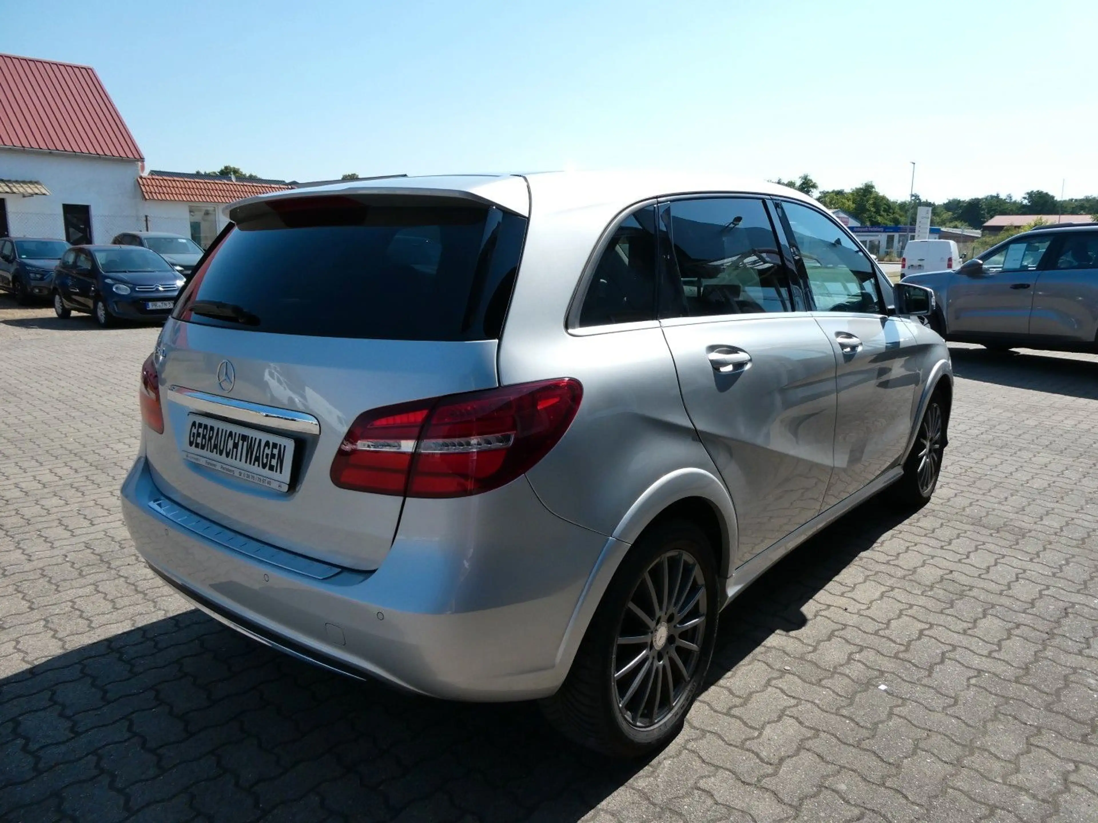 Mercedes-Benz B 250 B B 250 eDrive — photo 3