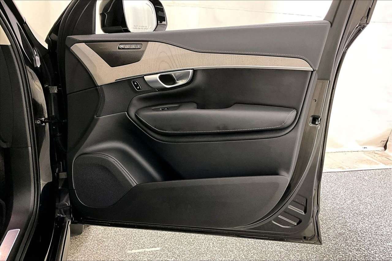 2024 Volvo XC90 ULTIMATE BRIGHT PHEV - HARMAN KARDON - VENTILATED thumb 19