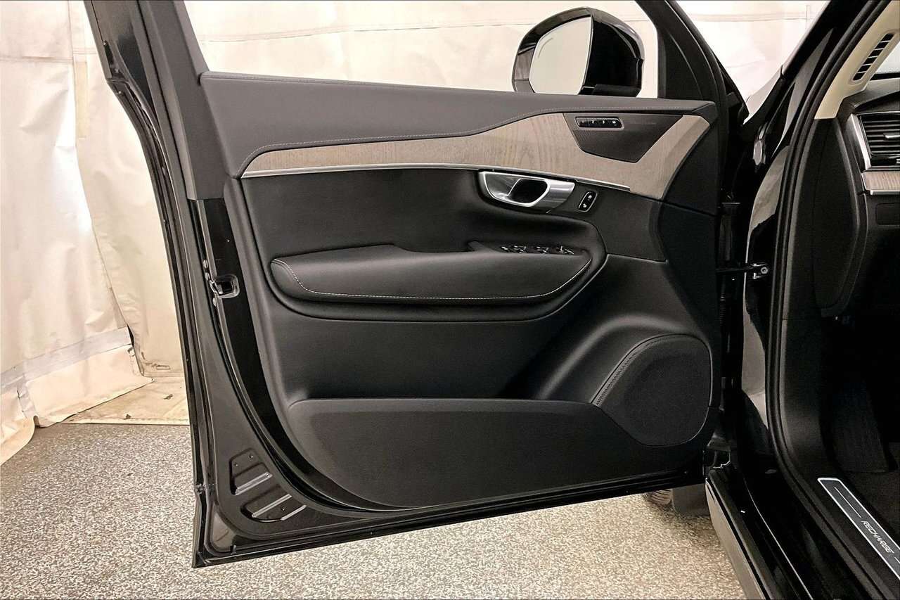 2024 Volvo XC90 ULTIMATE BRIGHT PHEV - HARMAN KARDON - VENTILATED thumb 18