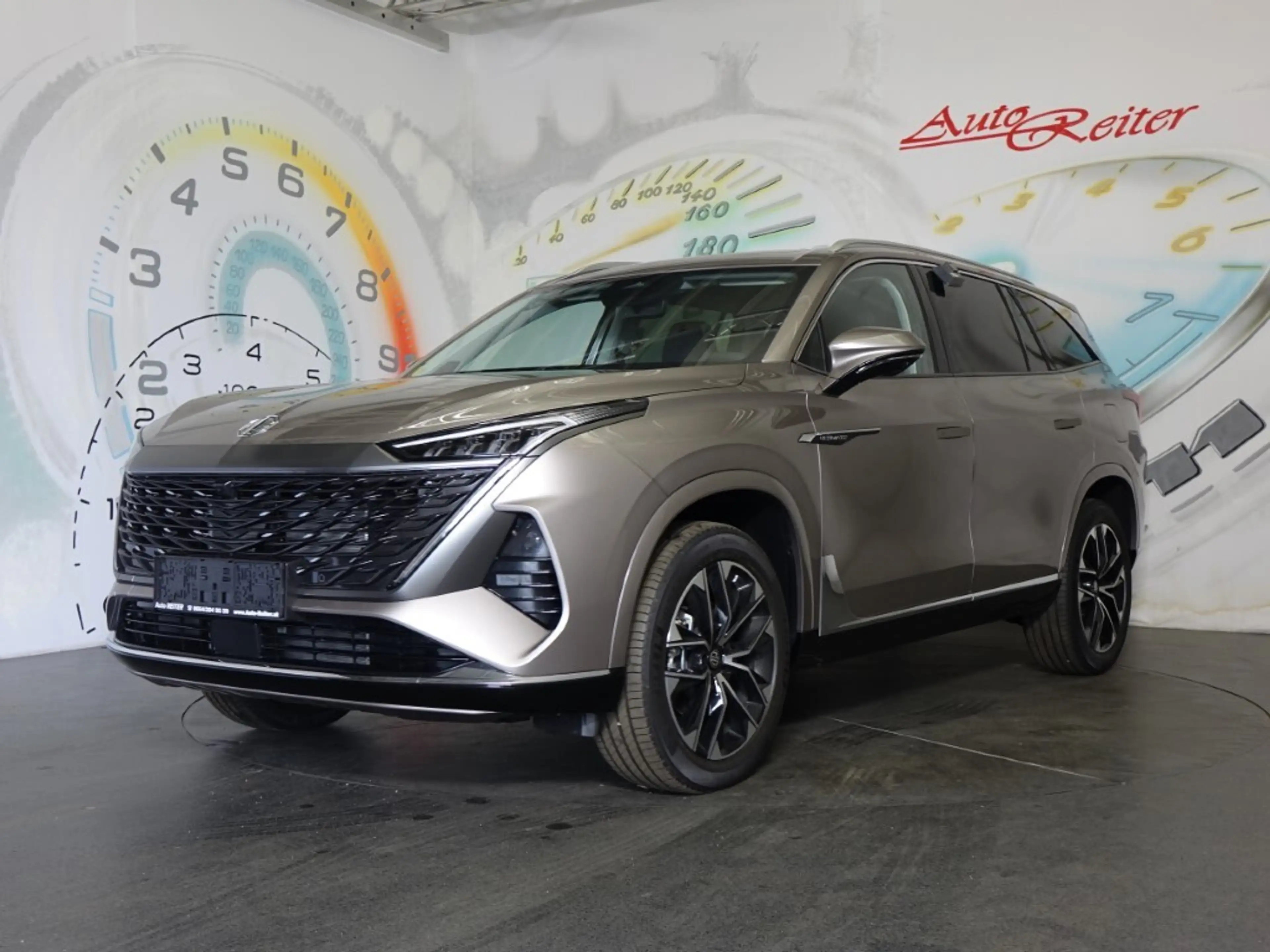 MG MGS9 1,5 PHEV Premium *VOLLAUSSTATTUNG* — photo 3
