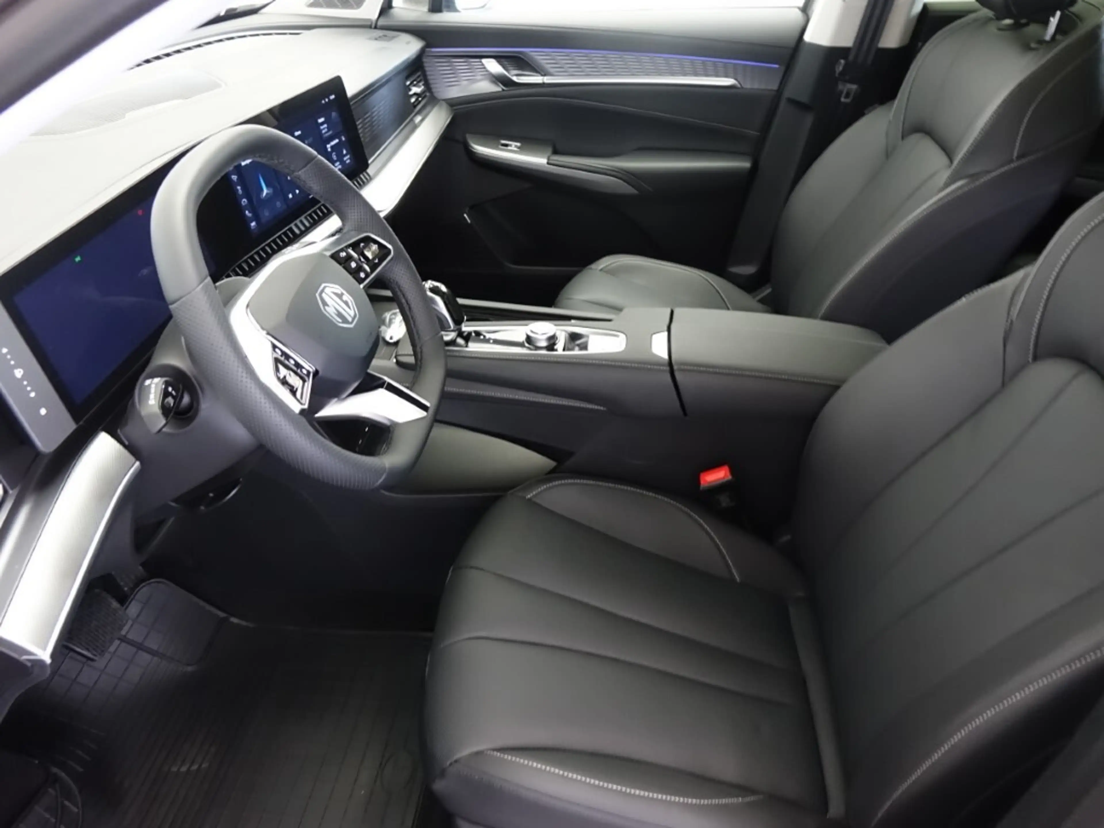 MG MGS9 1,5 PHEV Premium *VOLLAUSSTATTUNG* — photo 7