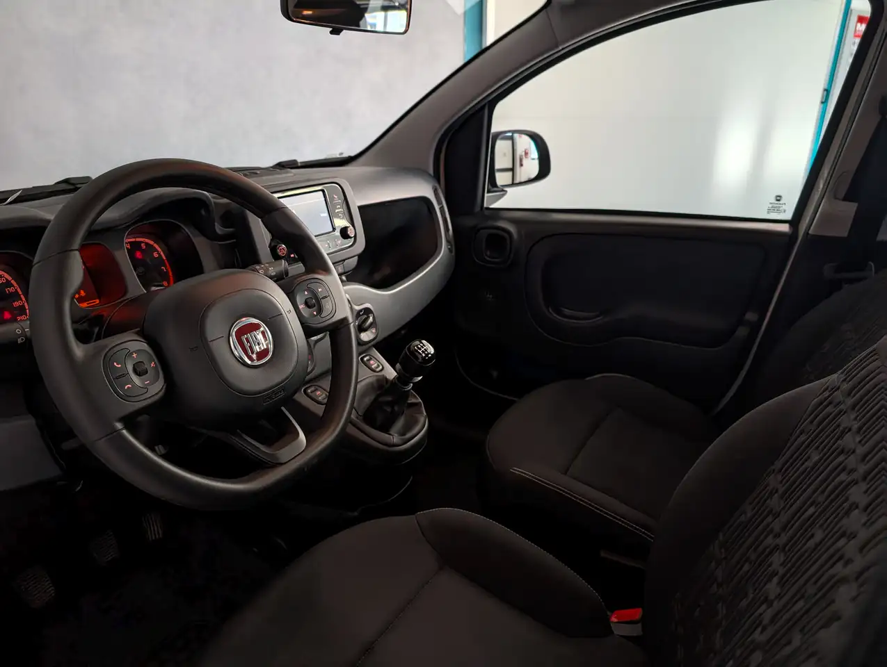 Fiat Panda 1.0 HYBRID 70CV CITY LIFE 10