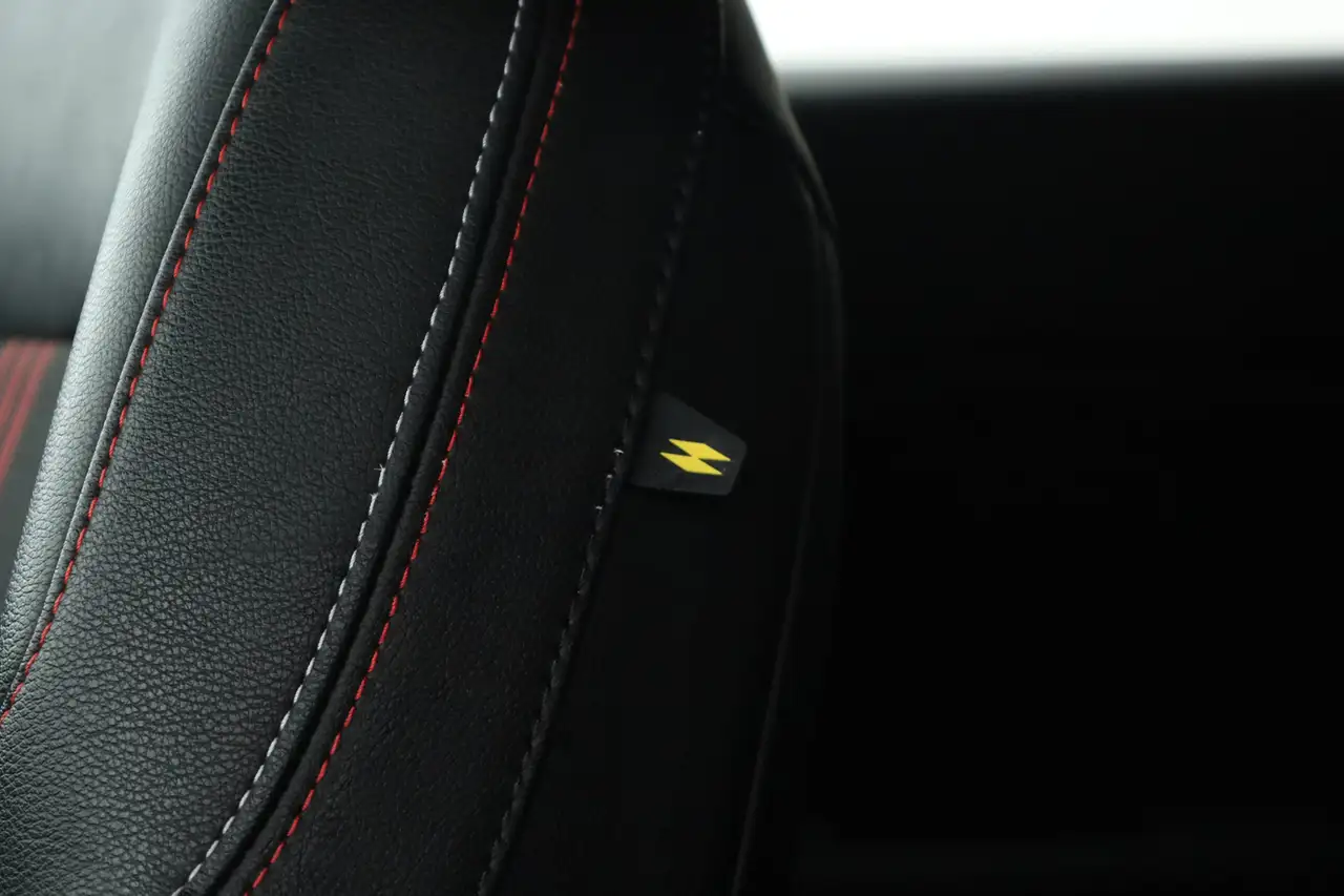 Renault Captur 1.3 mild hybrid 160 R.S. Line Rijklaar! Adapt., миниатюра 5