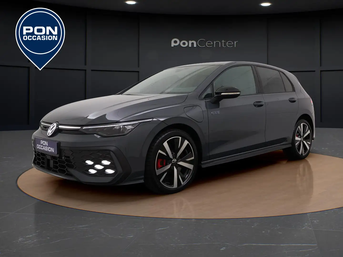 Volkswagen Golf GTE 1.5 eHybrid 272PK | Trekhaak | 18"| HUD | IQ-Light Gris - 1