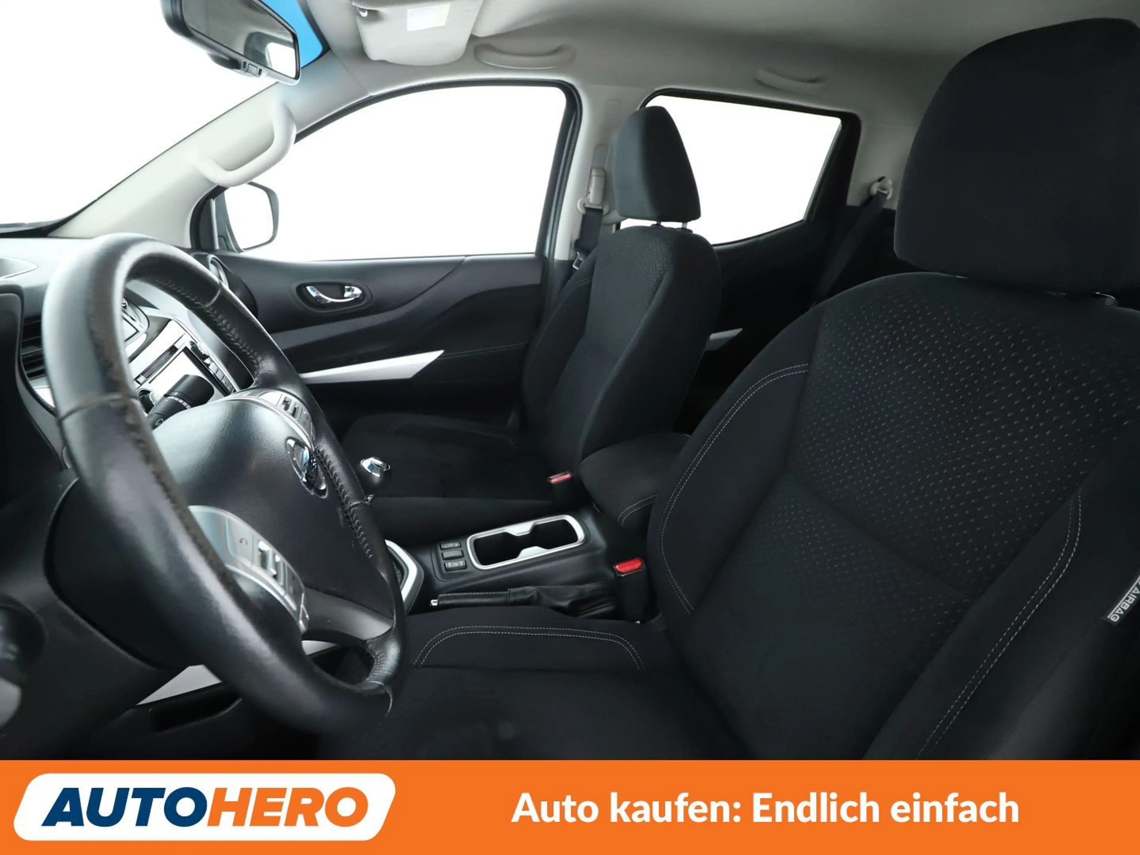 Nissan NP300 2.3 dCi N-Connecta Double Cab 4x4*NAVI*CAM* — photo 10