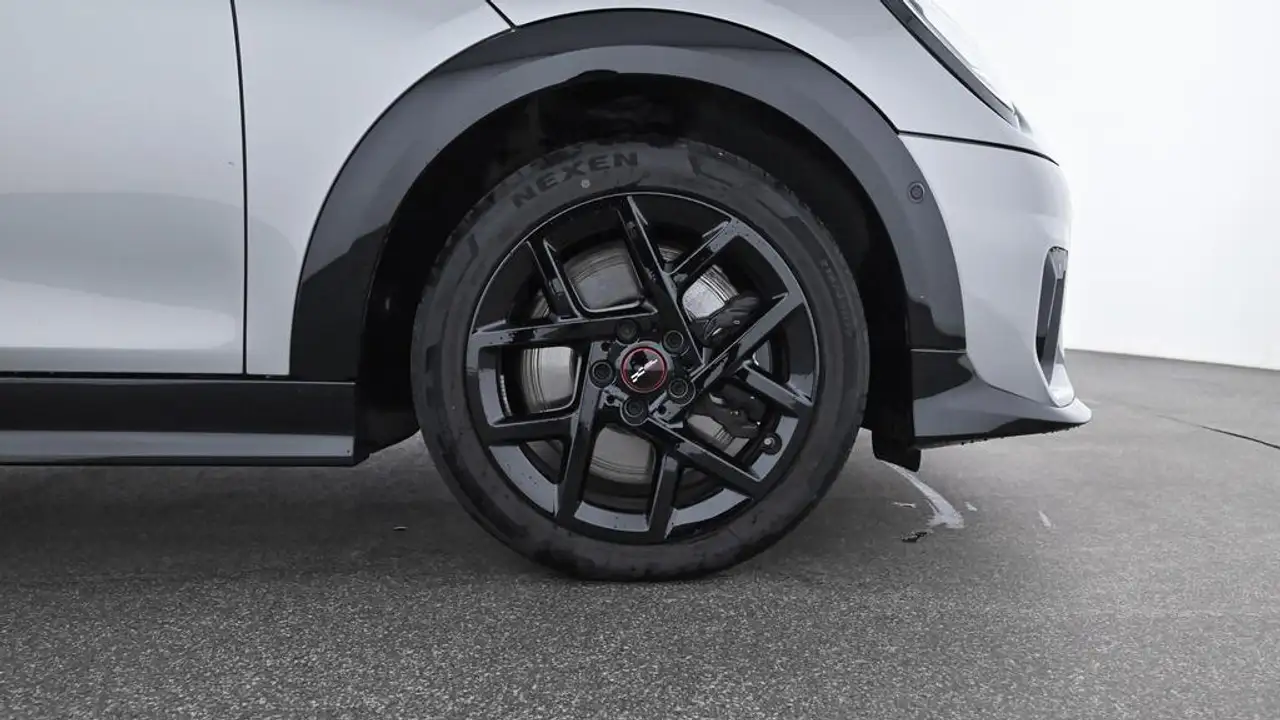 MINI Cooper S John Cooper Works Trim 10