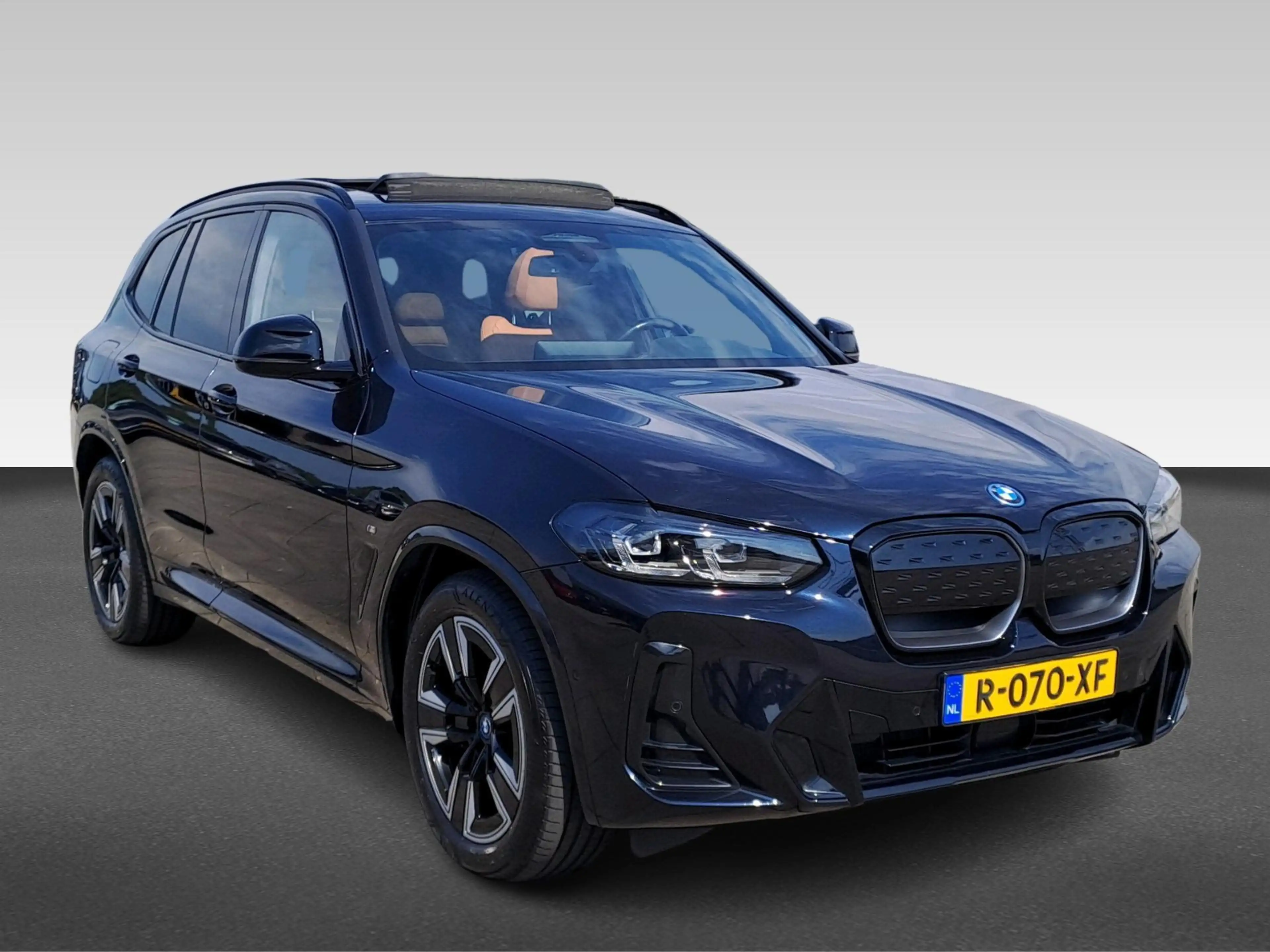 BMW iX3 Executive 80 kWh | Achteruitrij assistent | Achter — photo 5