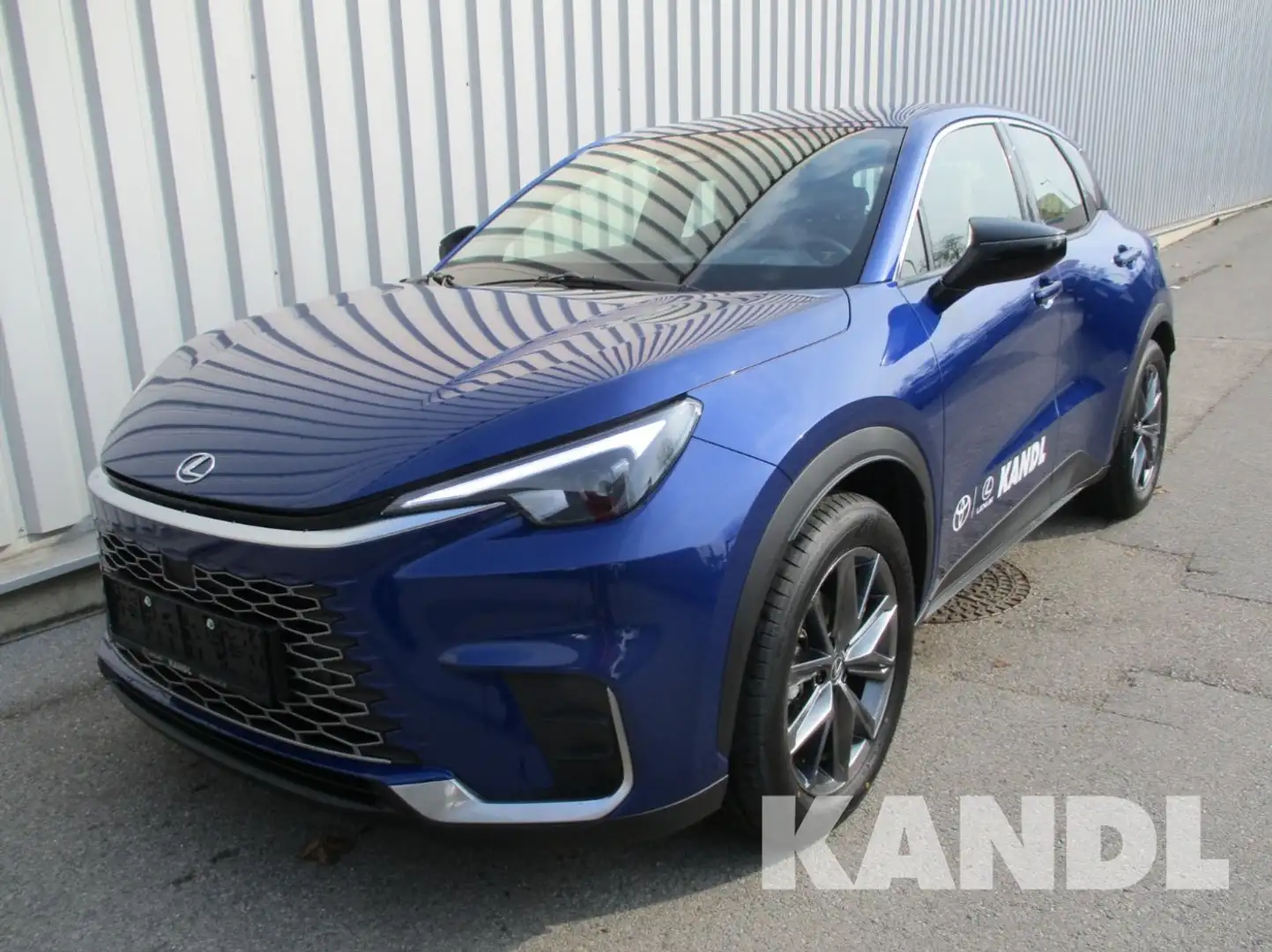 Lexus LBX 1.5 HEV 1.4kWh Elegant Aut. ACC+LED+Navi+SHZ Blau - 1